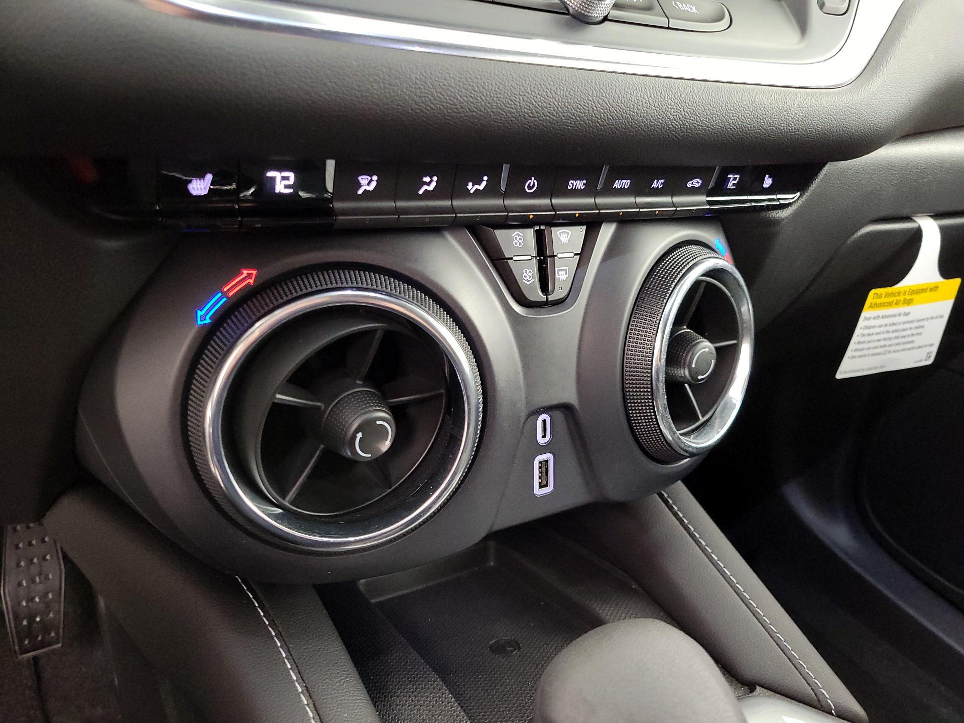 Thumbnail: 2024 Chevrolet Blazer - 16