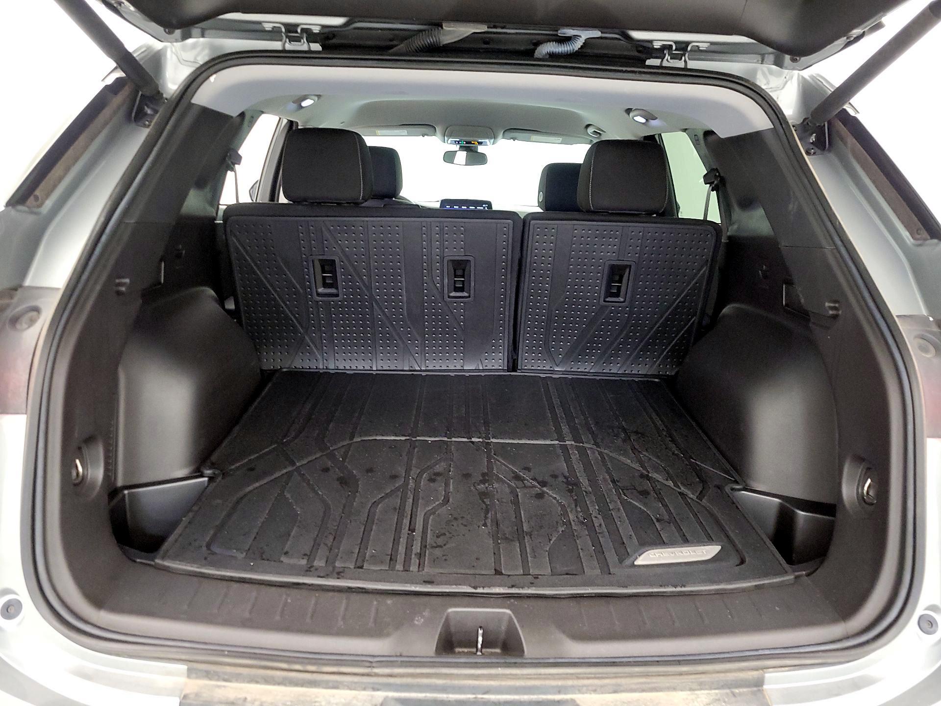 Thumbnail: 2023 Chevrolet Blazer - 20