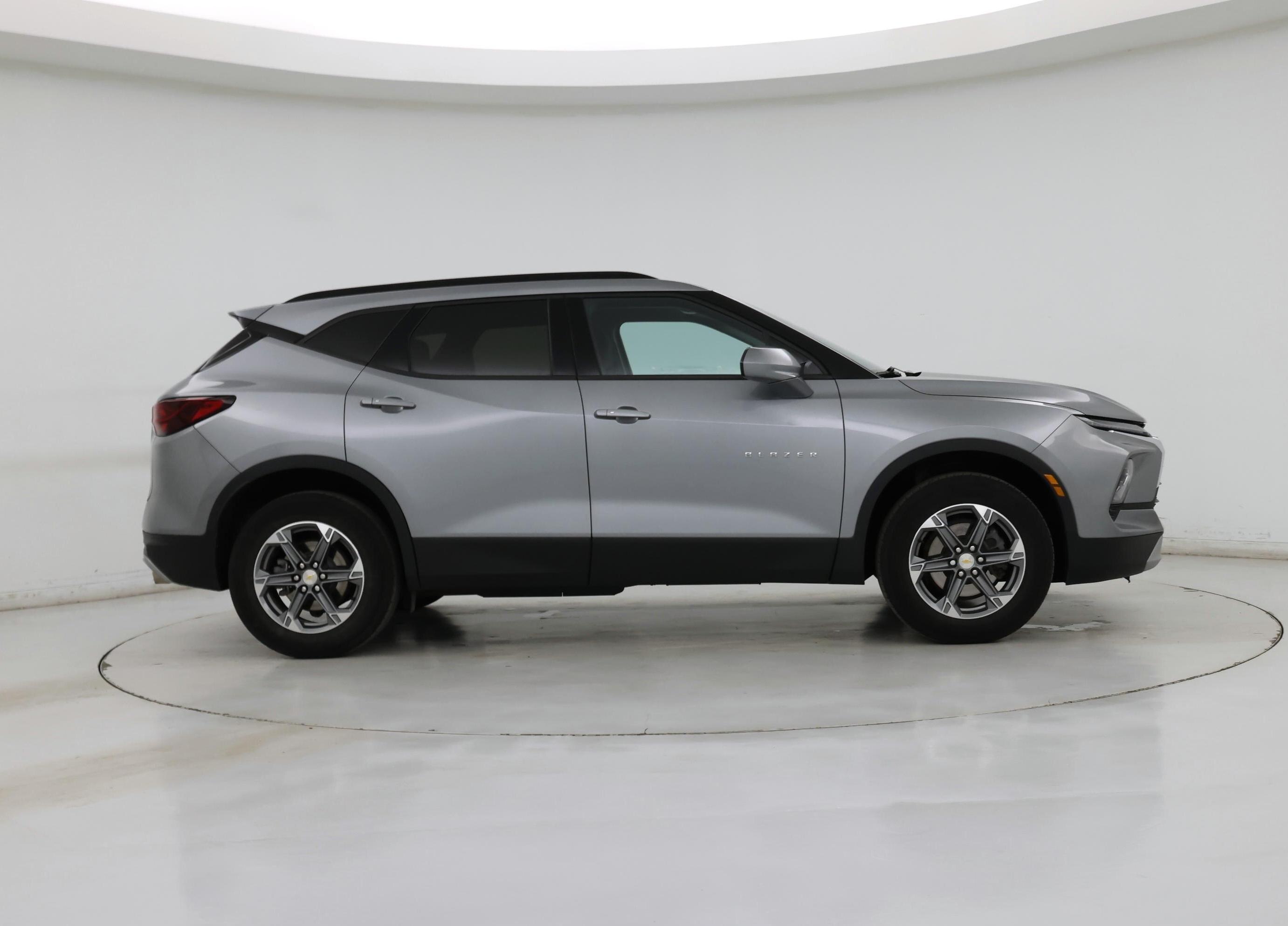 Thumbnail: 2023 Chevrolet Blazer - 7