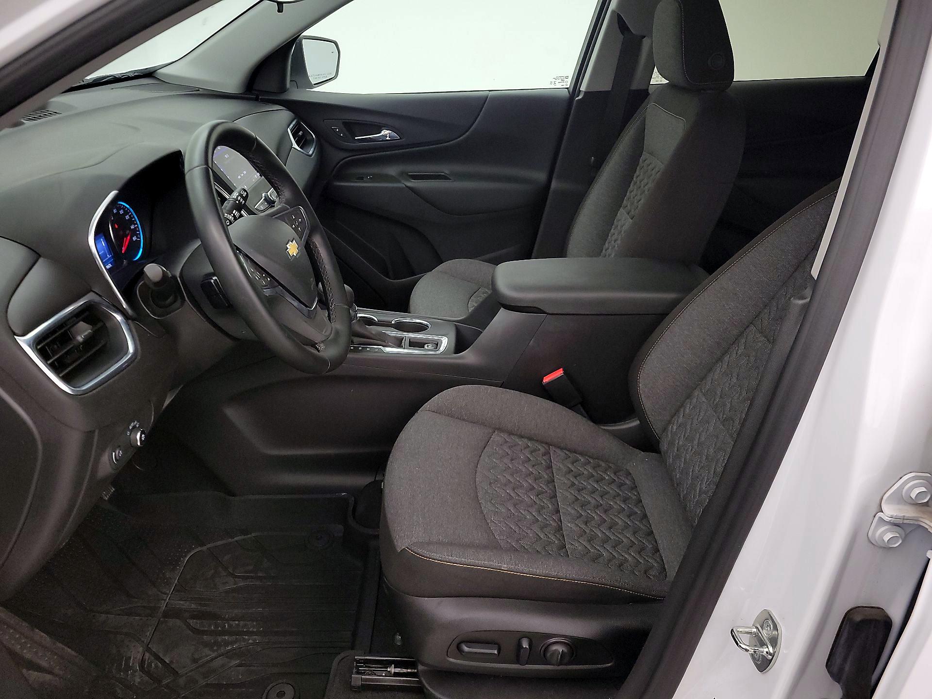 Thumbnail: 2023 Chevrolet Equinox - 11