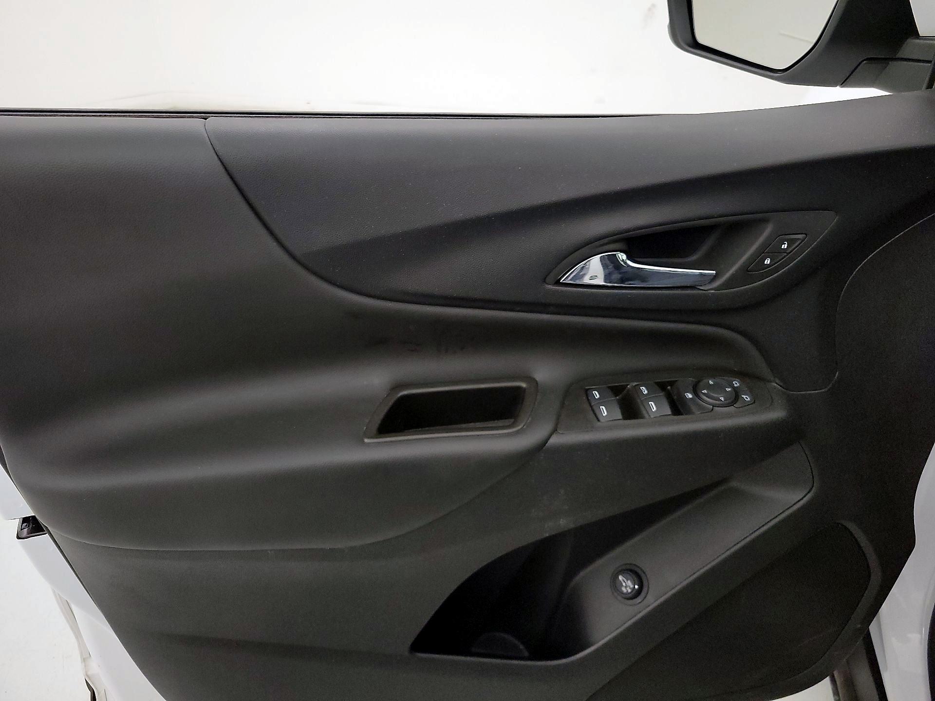 Thumbnail: 2023 Chevrolet Equinox - 12