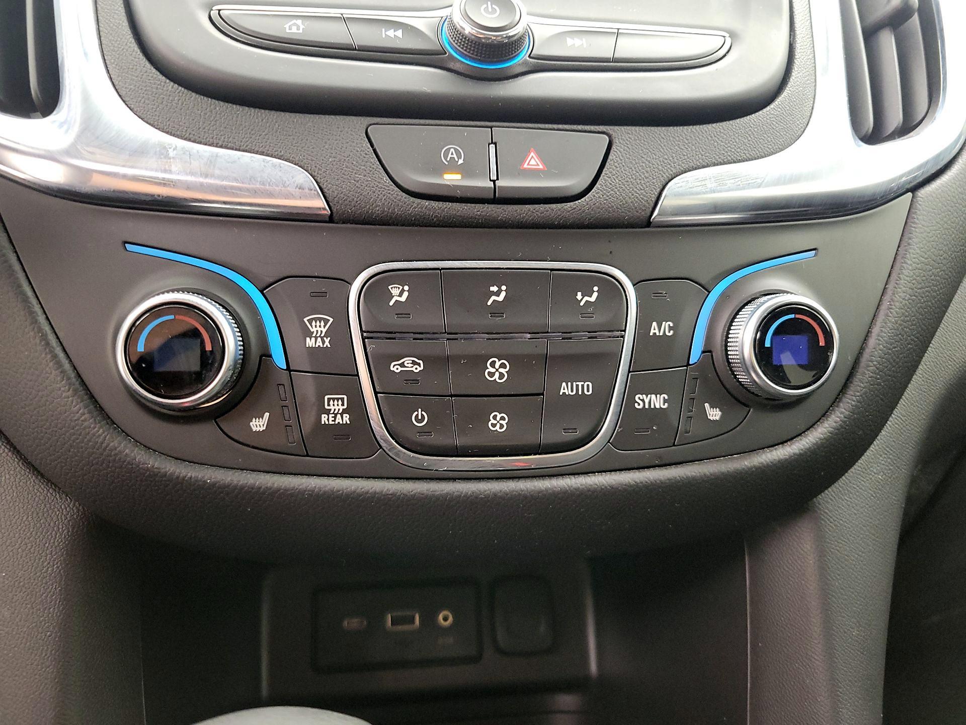 Thumbnail: 2023 Chevrolet Equinox - 16