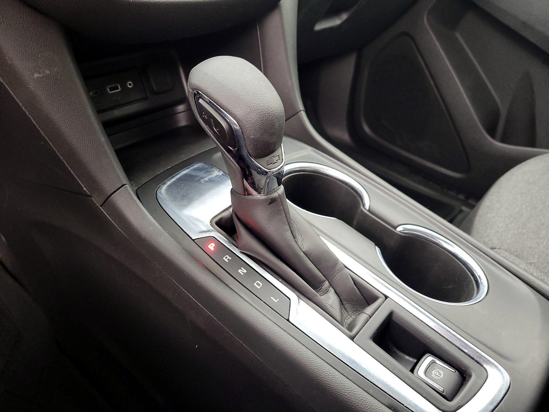 Thumbnail: 2023 Chevrolet Equinox - 17