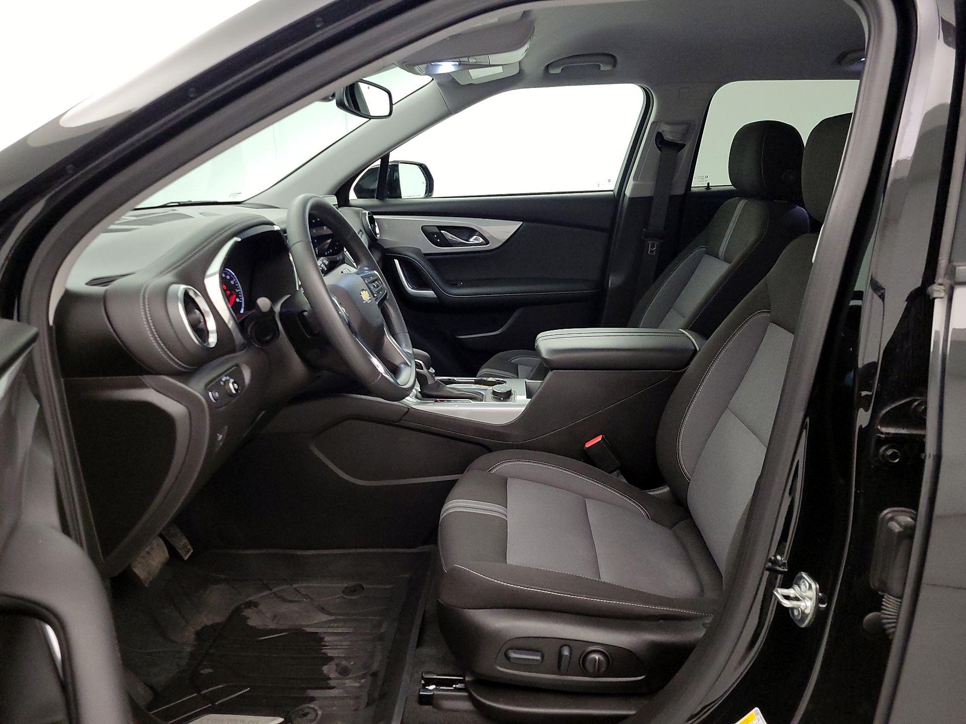 Thumbnail: 2024 Chevrolet Blazer - 11