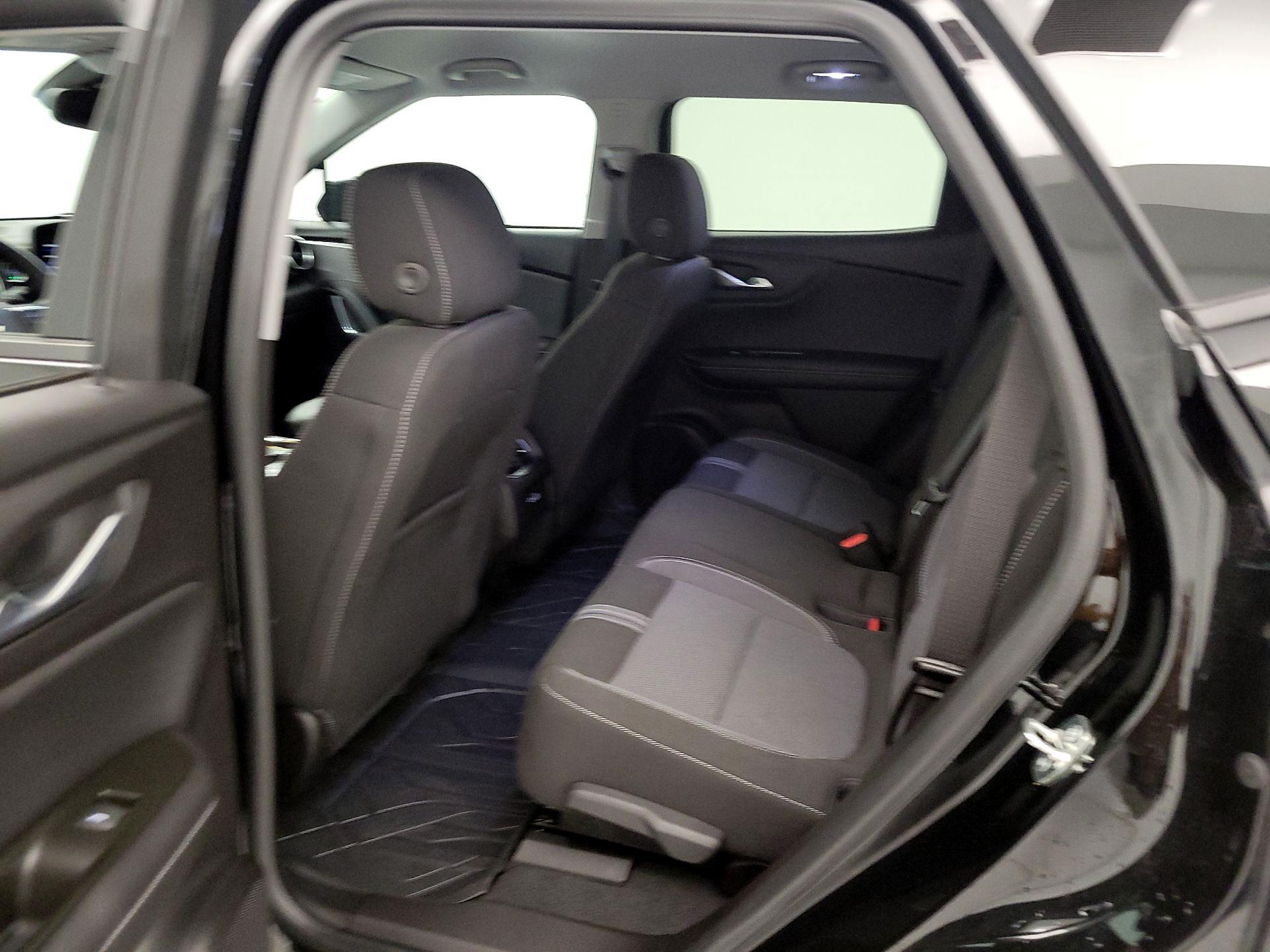 Thumbnail: 2024 Chevrolet Blazer - 19