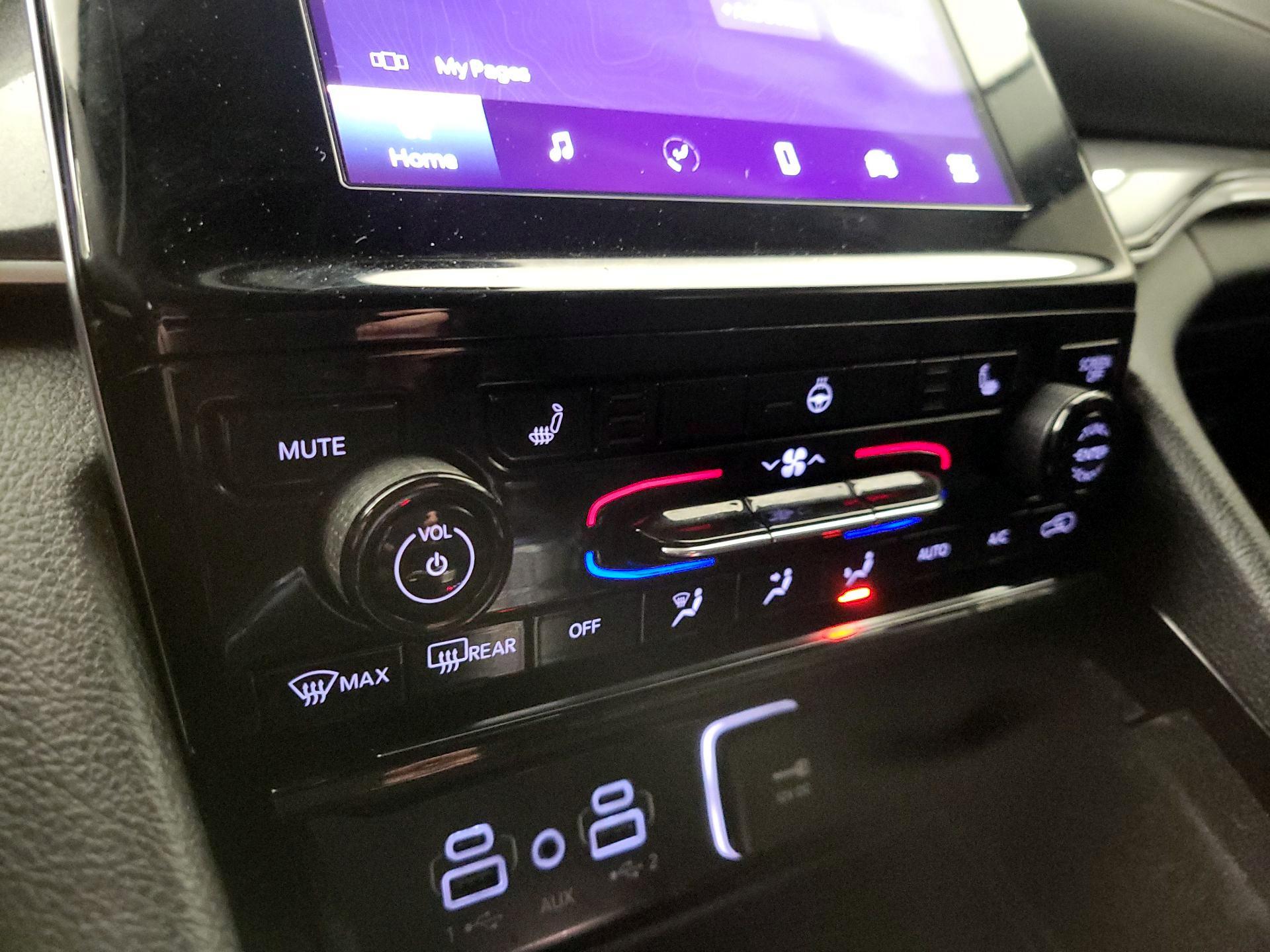 Thumbnail: 2022 Jeep Grand Cherokee L - 16