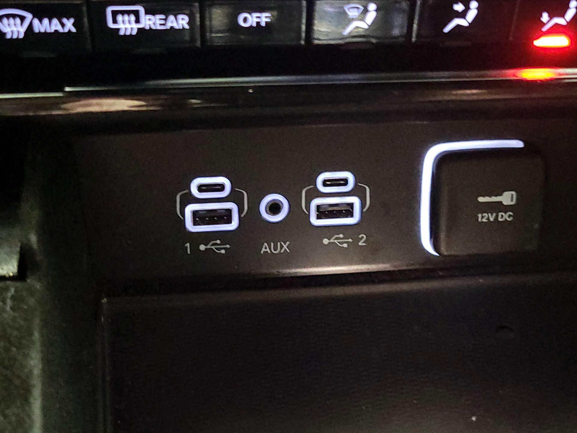 Thumbnail: 2022 Jeep Grand Cherokee L - 18