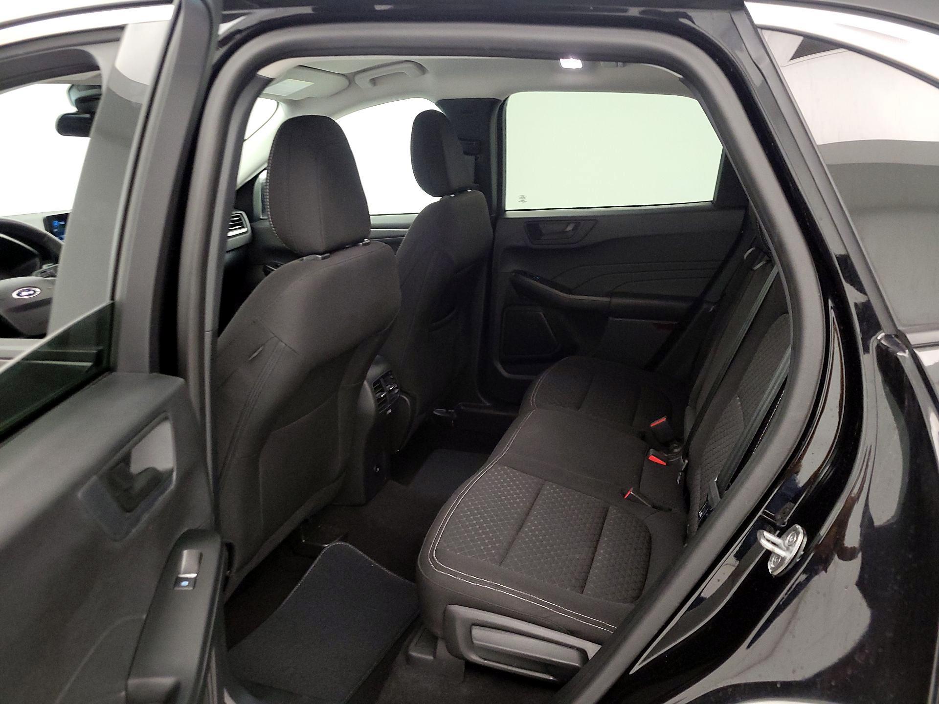 Thumbnail: 2023 Ford Escape - 20