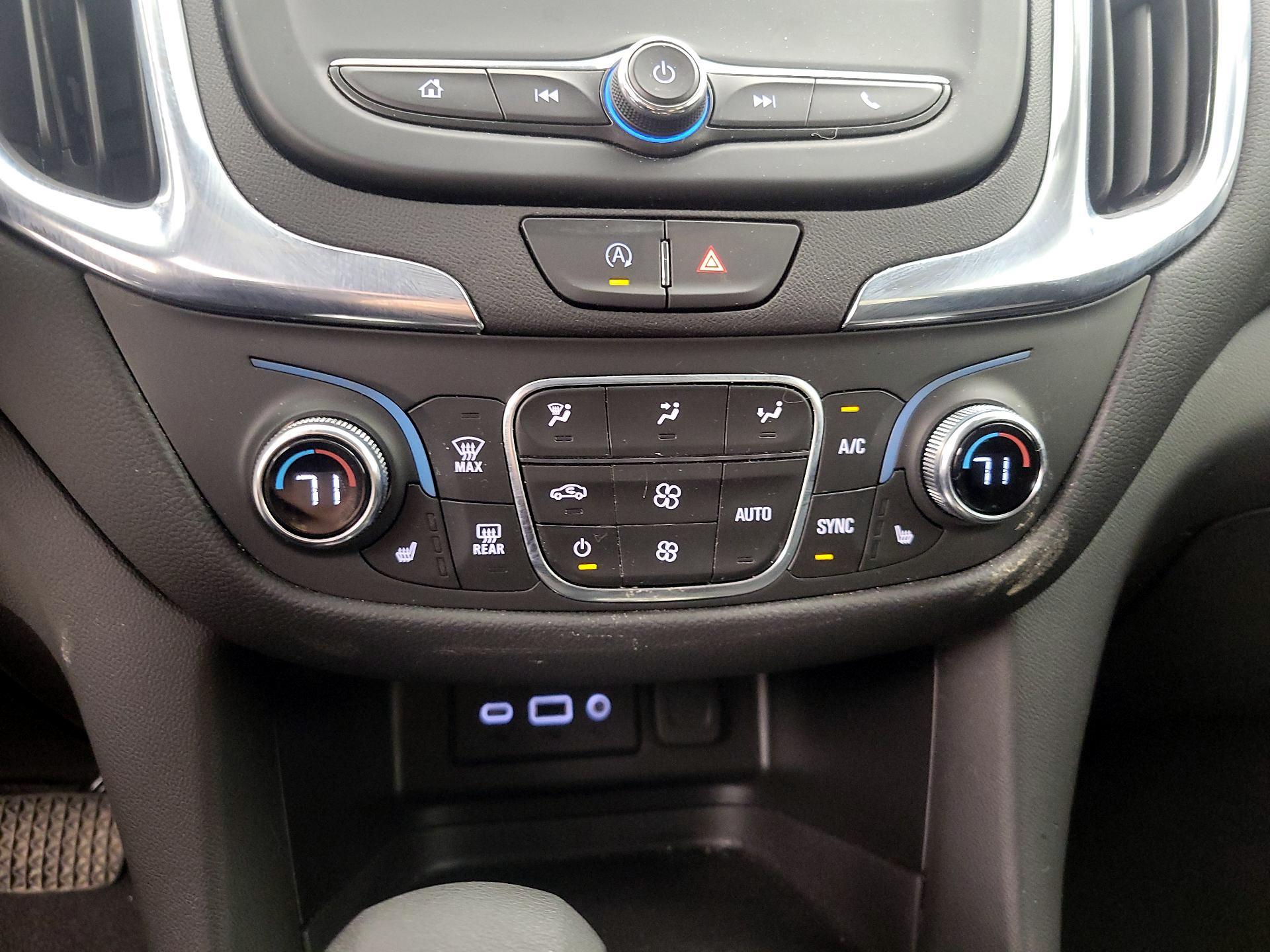 Thumbnail: 2023 Chevrolet Equinox - 16