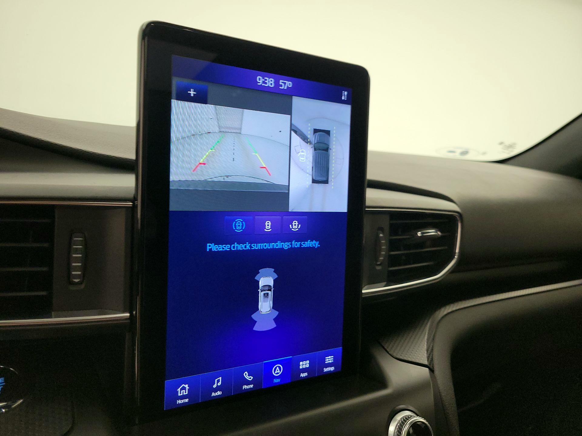 Thumbnail: 2020 Ford Explorer - 15