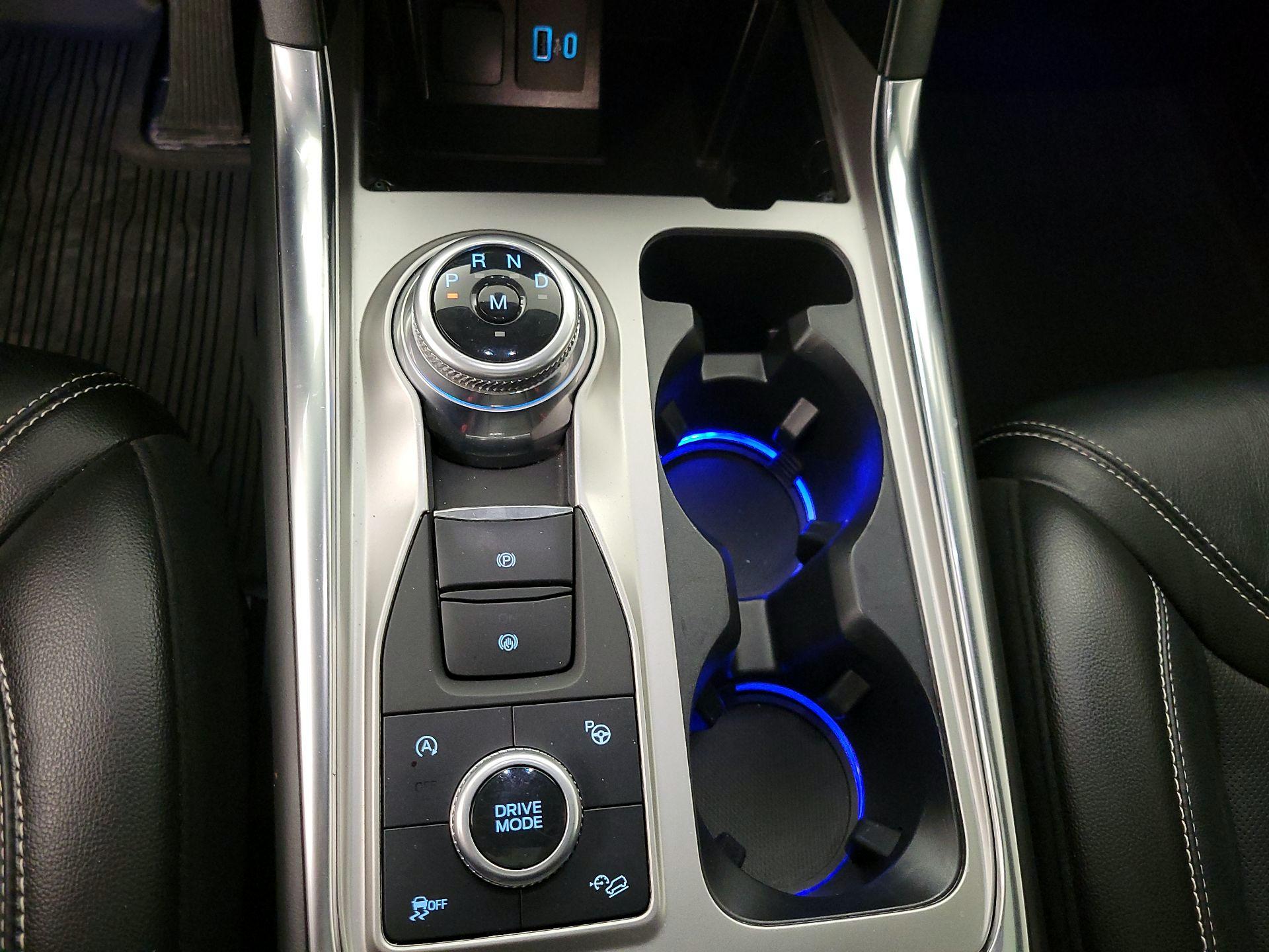 Thumbnail: 2020 Ford Explorer - 18