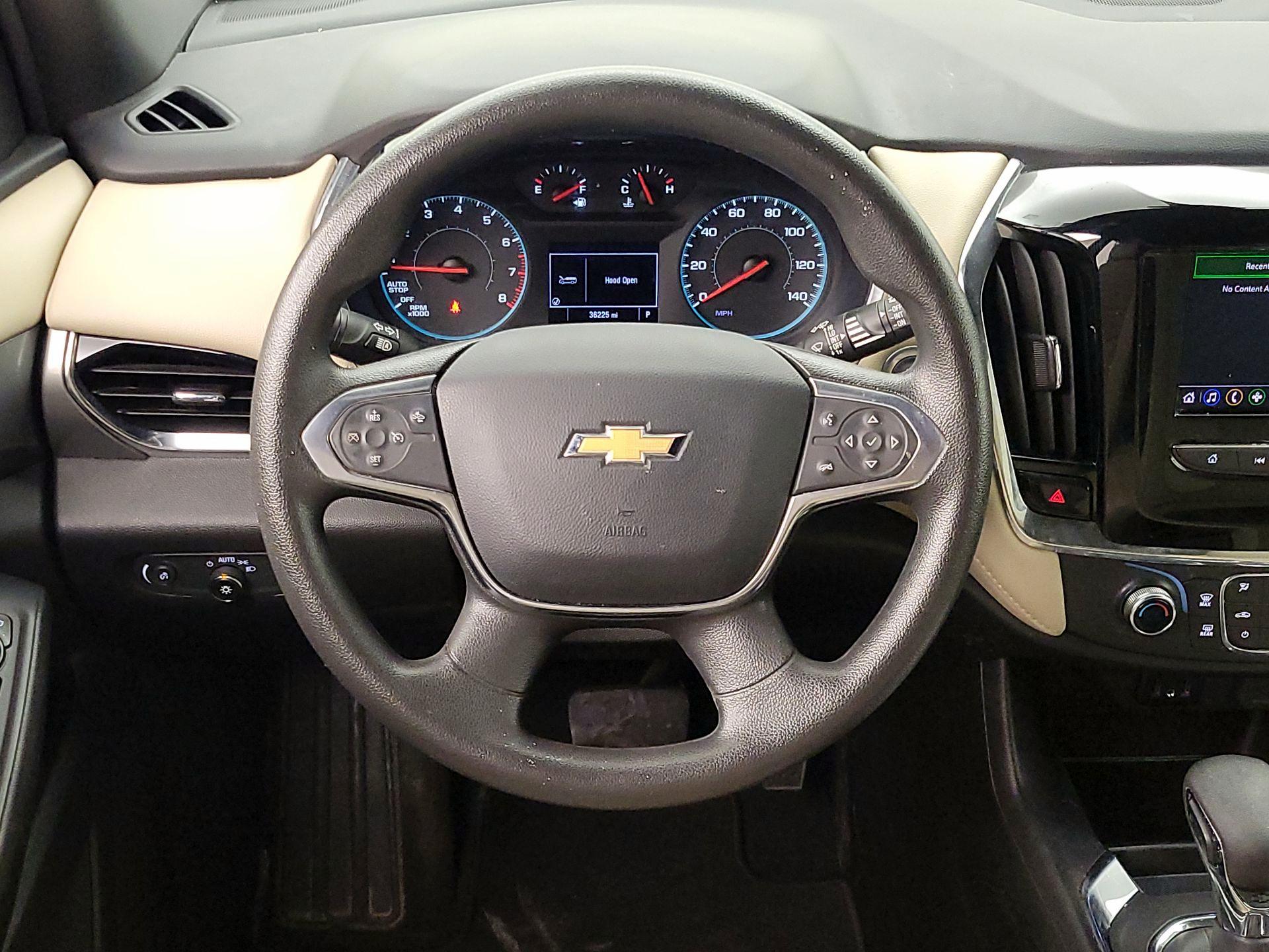 Thumbnail: 2023 Chevrolet Traverse - 10