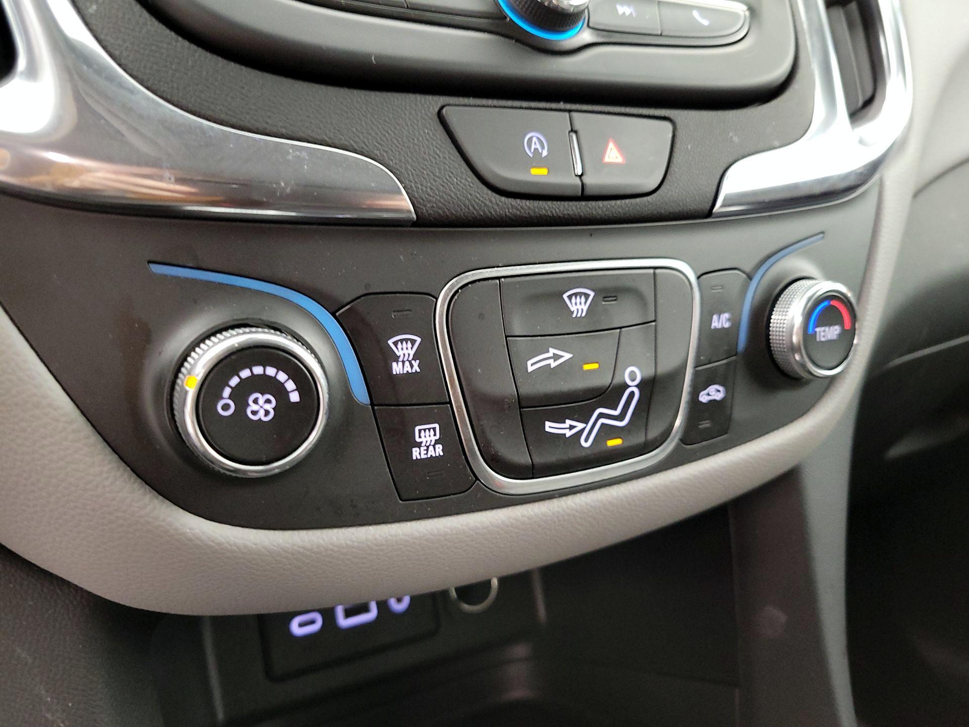 Thumbnail: 2024 Chevrolet Equinox - 16