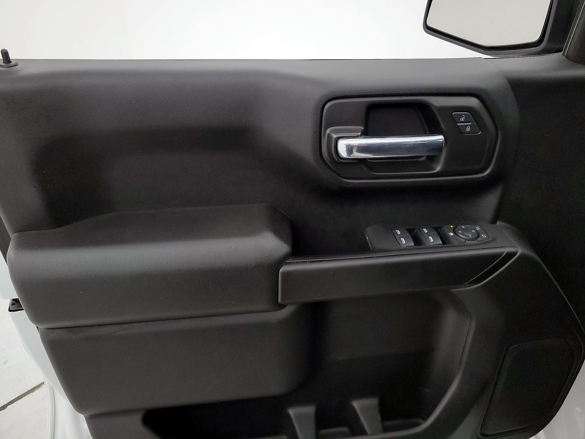 Thumbnail: 2022 Chevrolet Silverado 1500 - 12