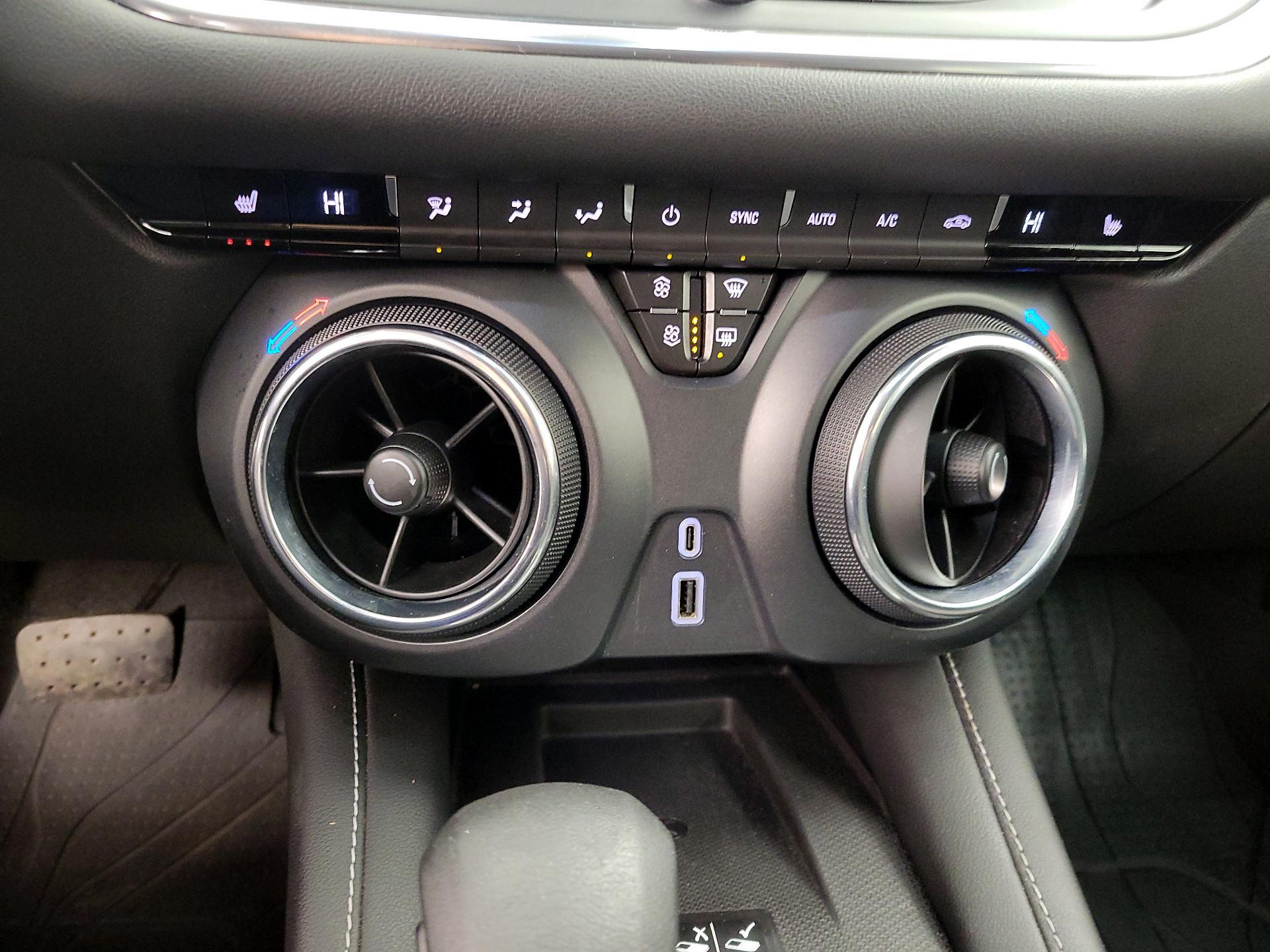 Thumbnail: 2024 Chevrolet Blazer - 16