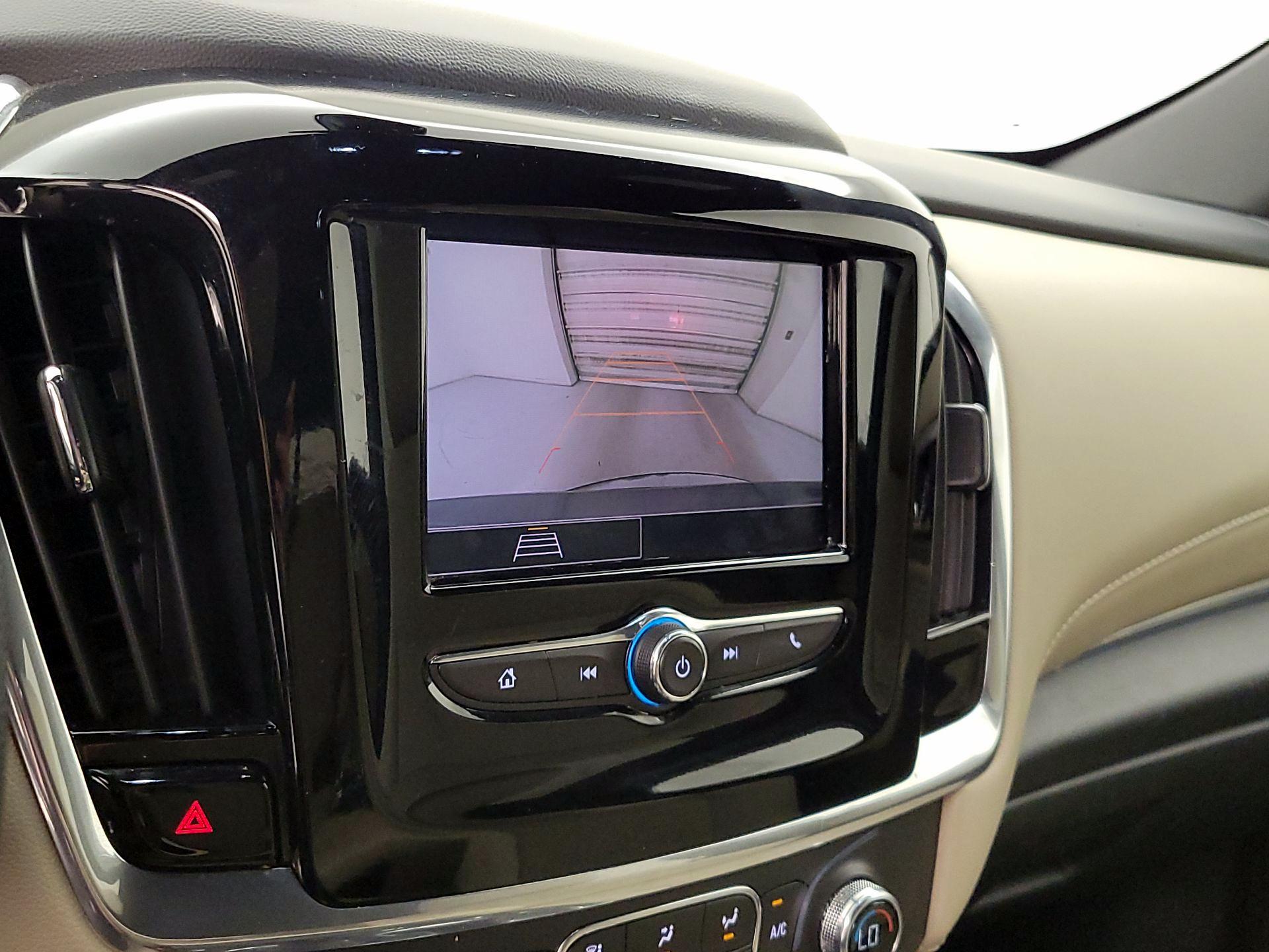 Thumbnail: 2023 Chevrolet Traverse - 14