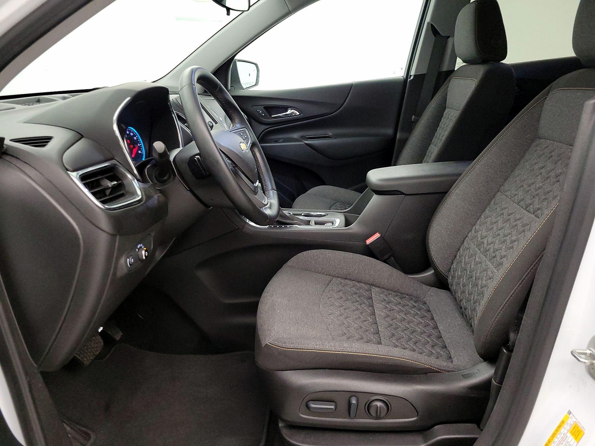 Thumbnail: 2023 Chevrolet Equinox - 11