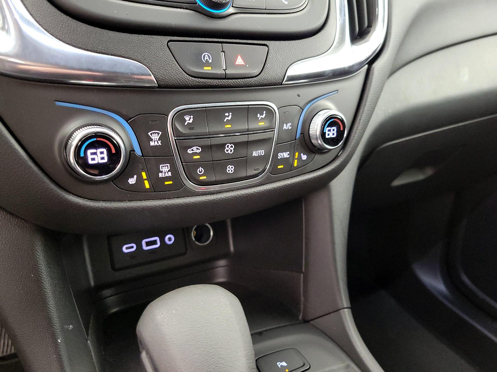 Thumbnail: 2023 Chevrolet Equinox - 16