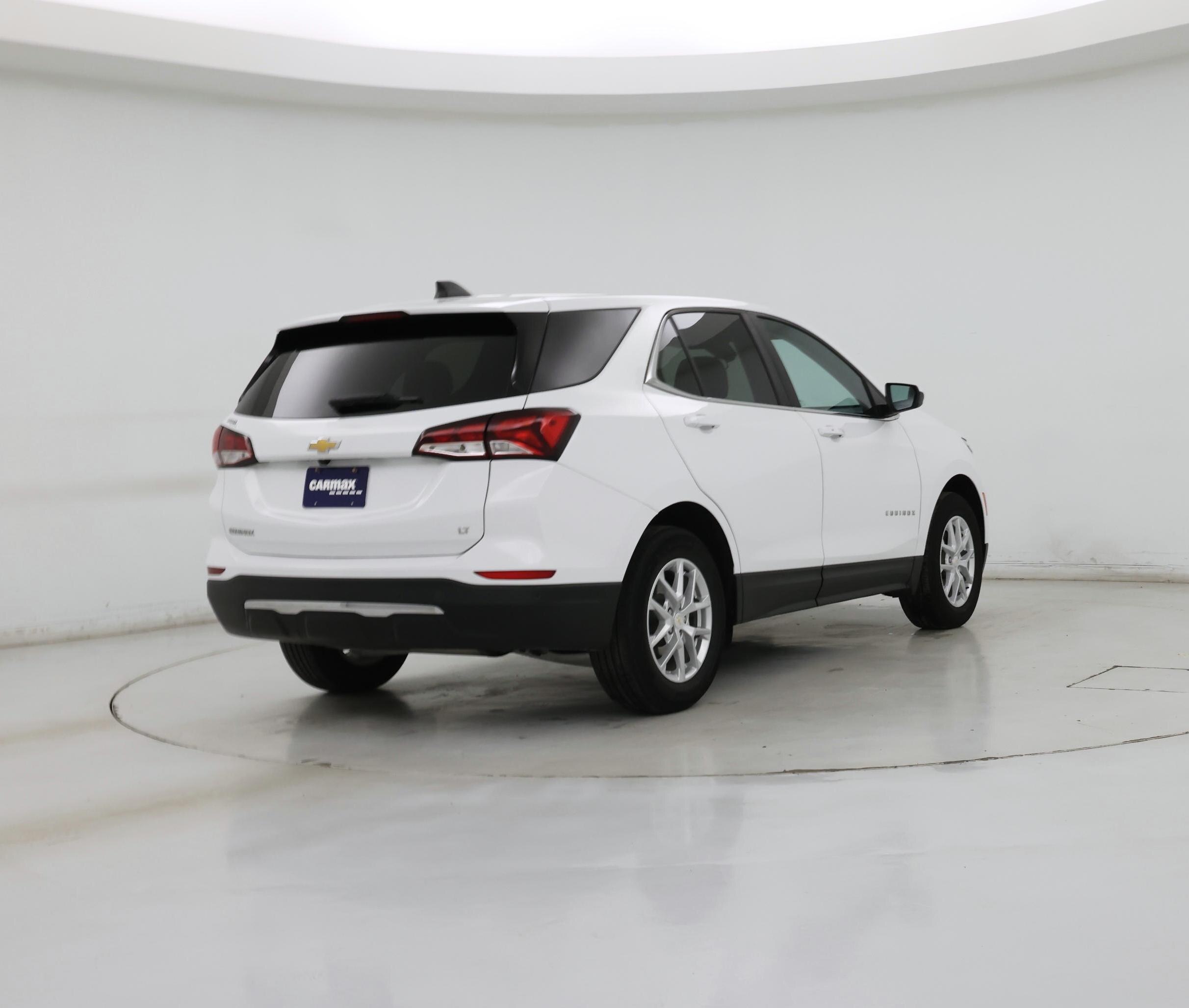 Thumbnail: 2023 Chevrolet Equinox - 8