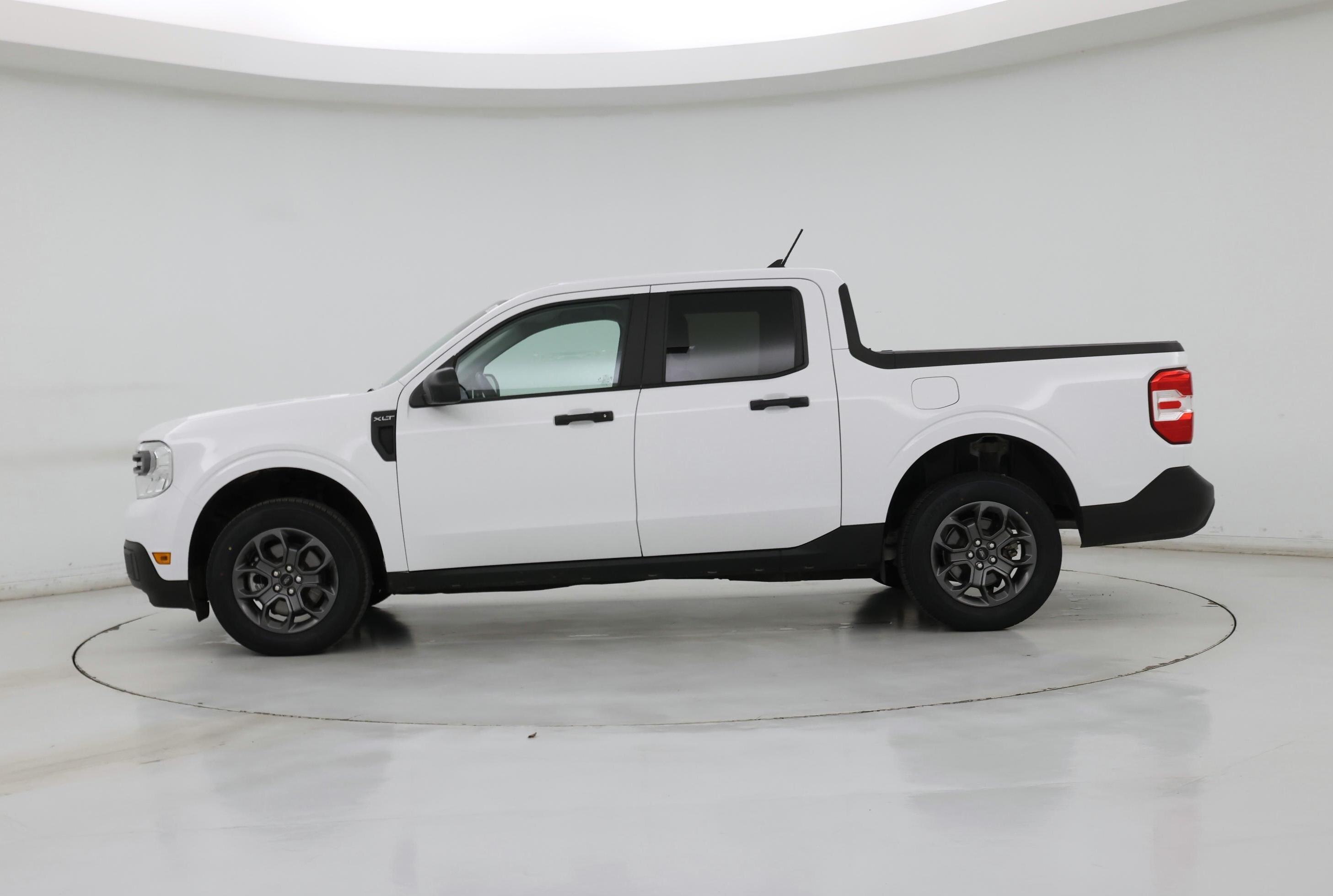 Thumbnail: 2024 Ford Maverick - 3