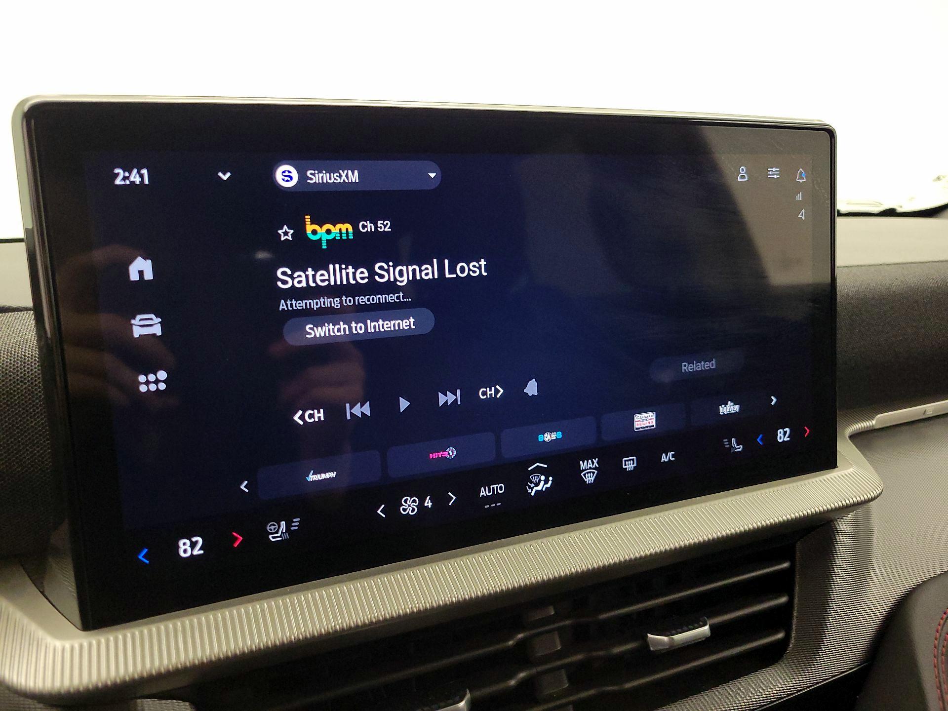 Thumbnail: 2025 Ford Explorer - 16