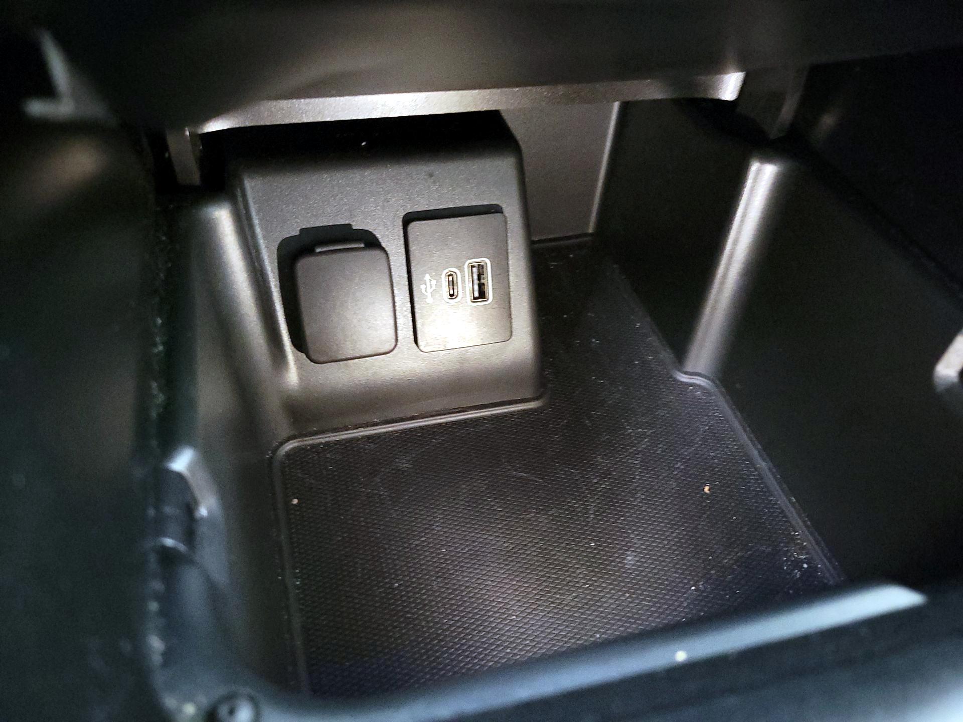 Thumbnail: 2025 Ford Explorer - 19