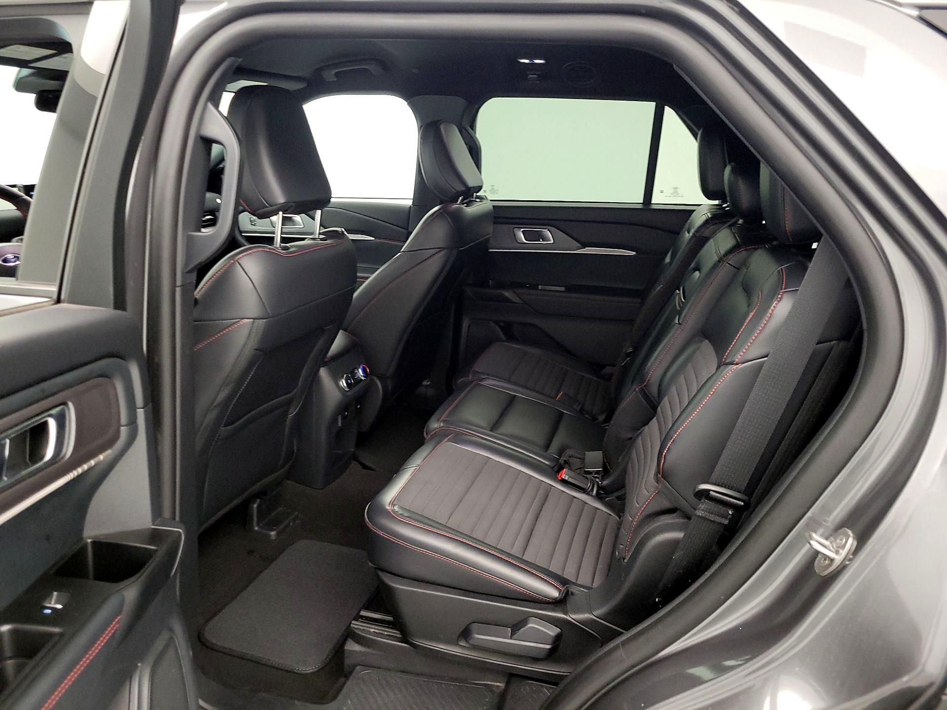 Thumbnail: 2025 Ford Explorer - 20