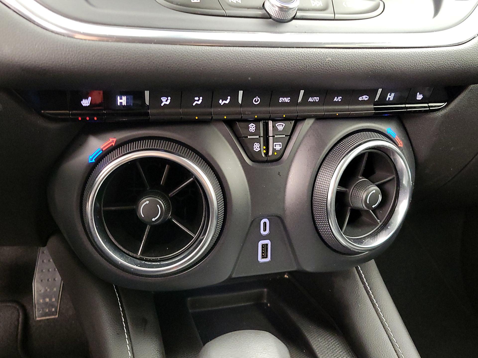 Thumbnail: 2024 Chevrolet Blazer - 16