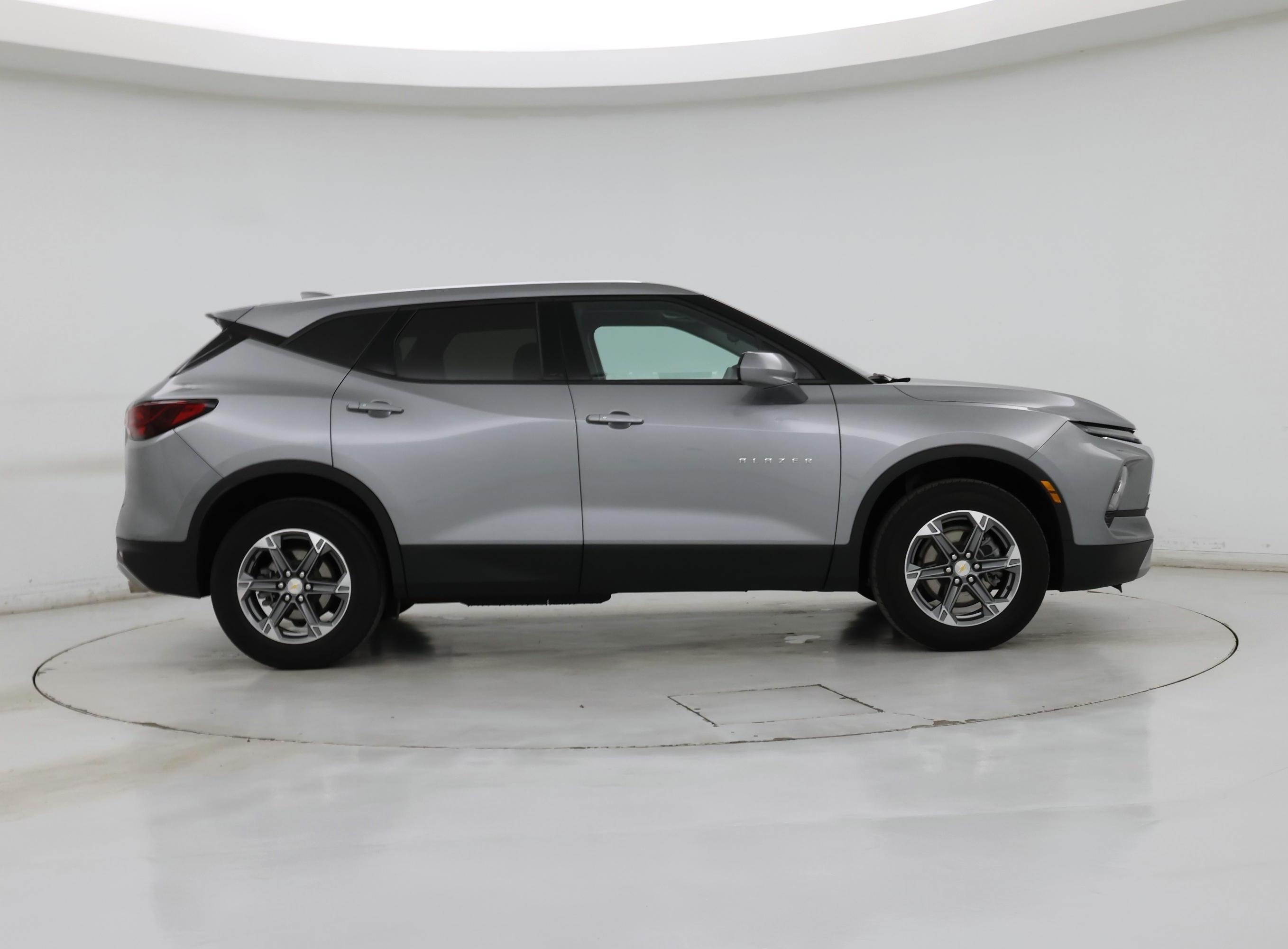 Thumbnail: 2023 Chevrolet Blazer - 7