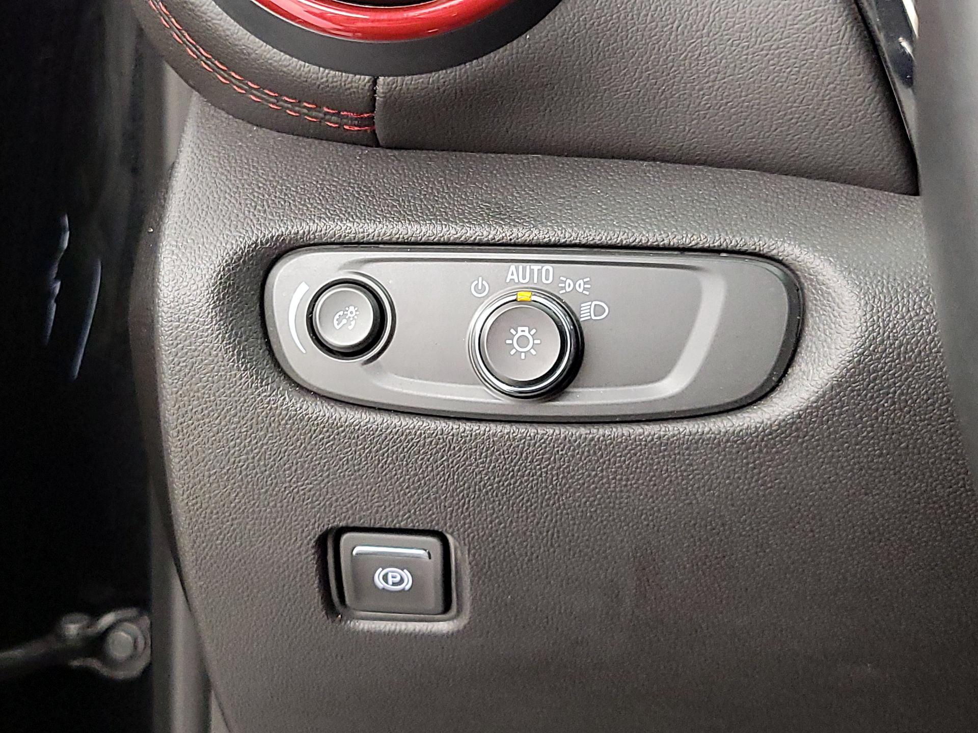 Thumbnail: 2025 Chevrolet Blazer - 13