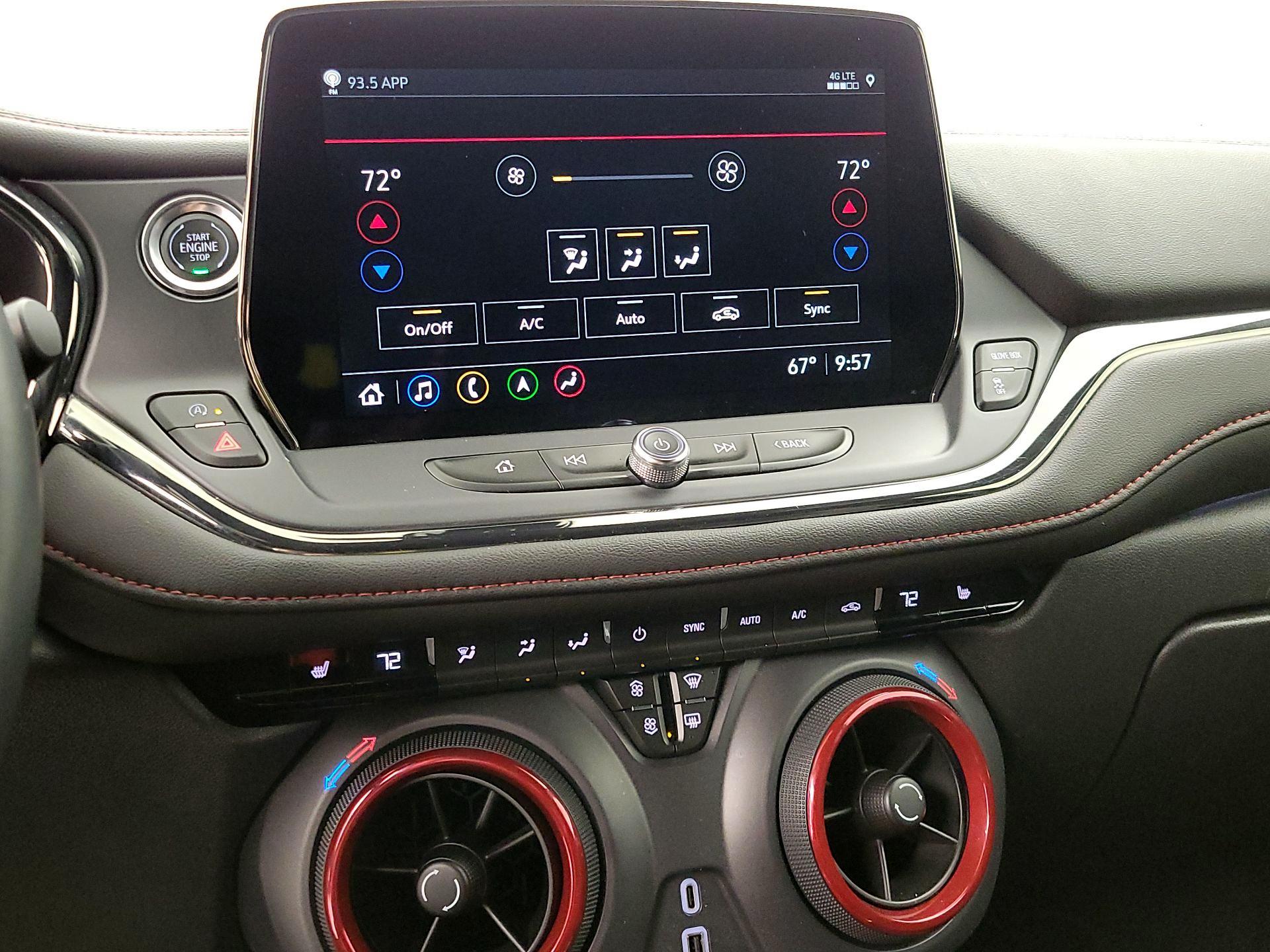 Thumbnail: 2025 Chevrolet Blazer - 17