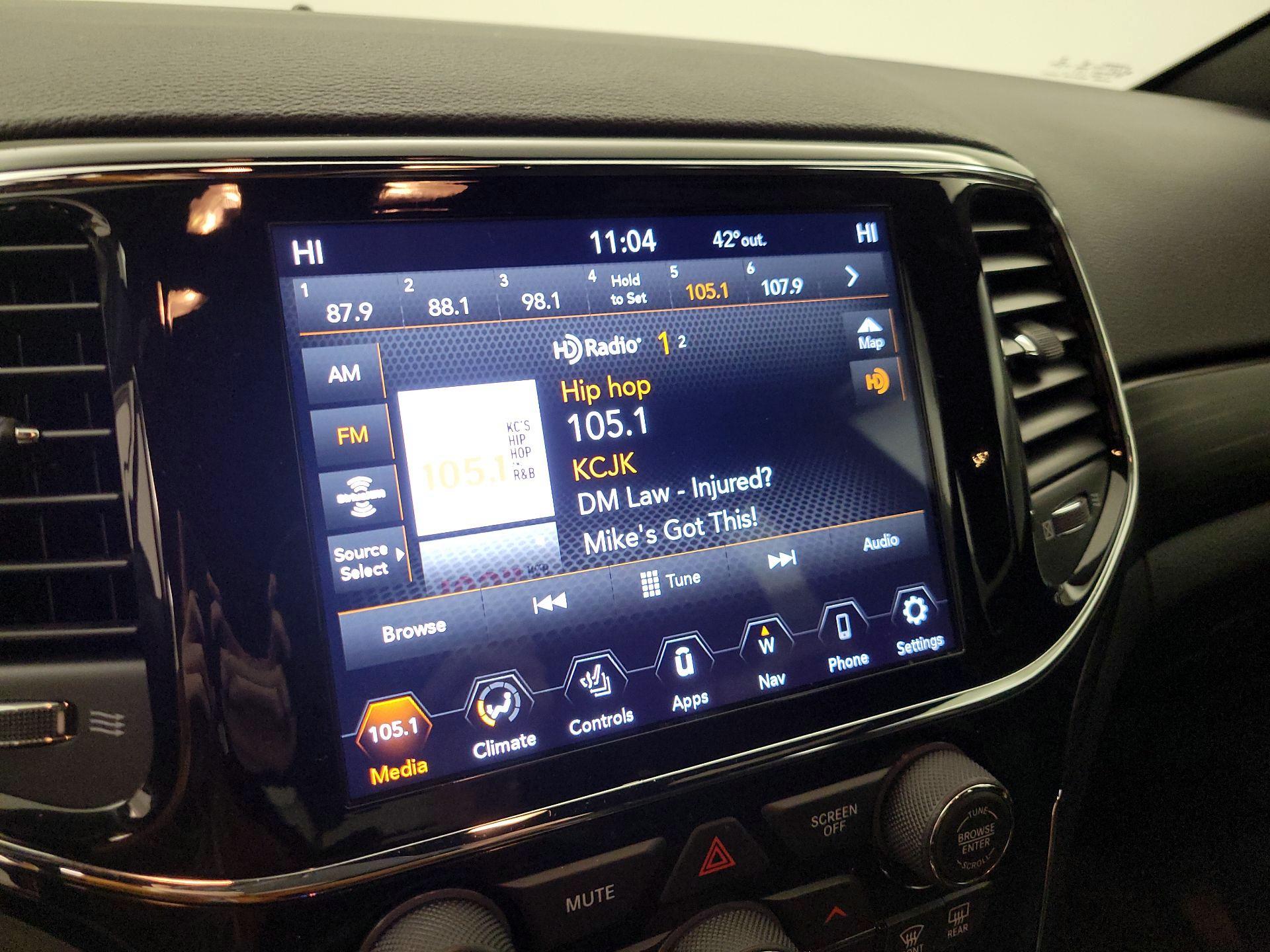 Thumbnail: 2021 Jeep Grand Cherokee - 16