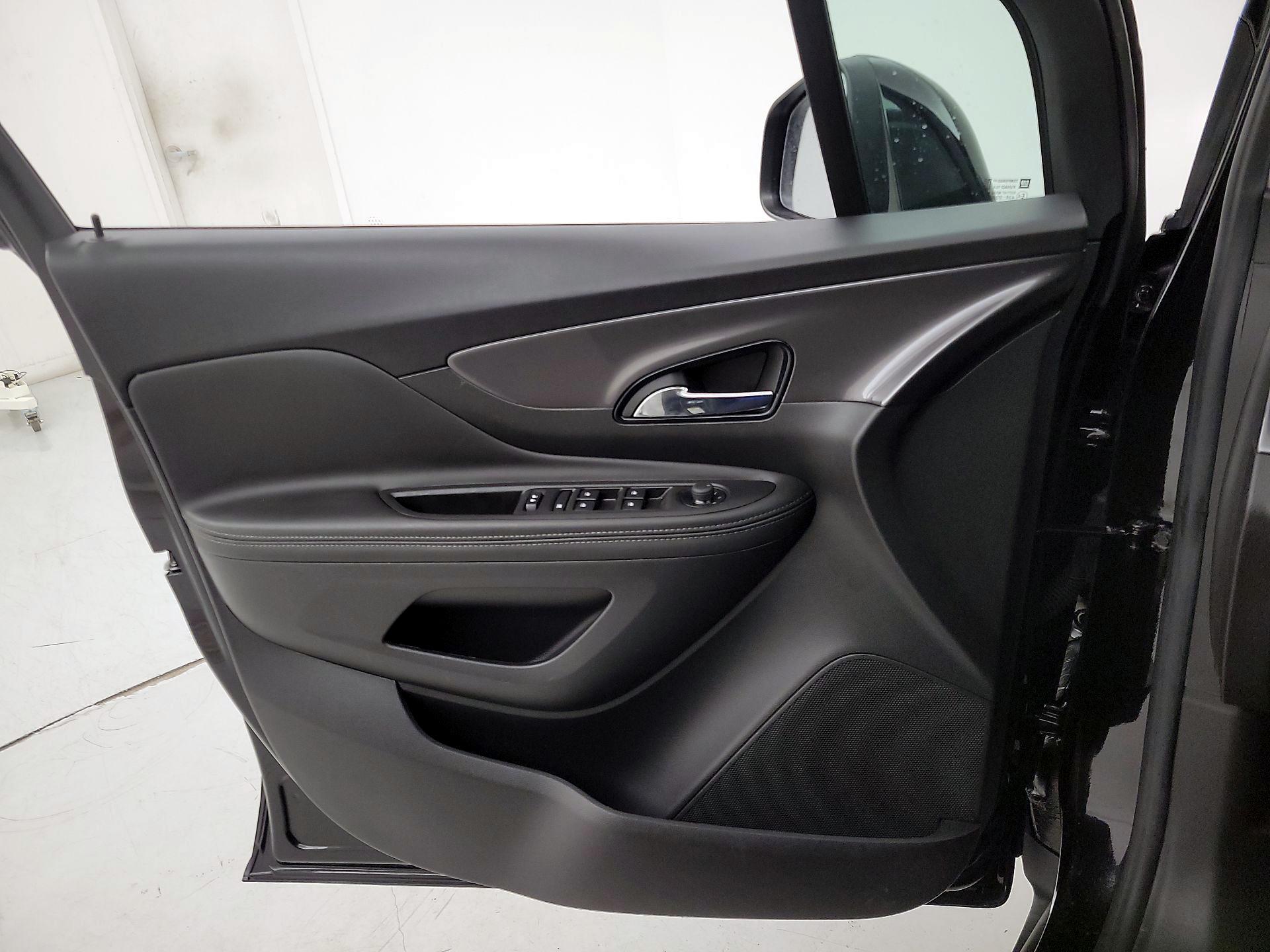 Thumbnail: 2022 Buick Encore - 12