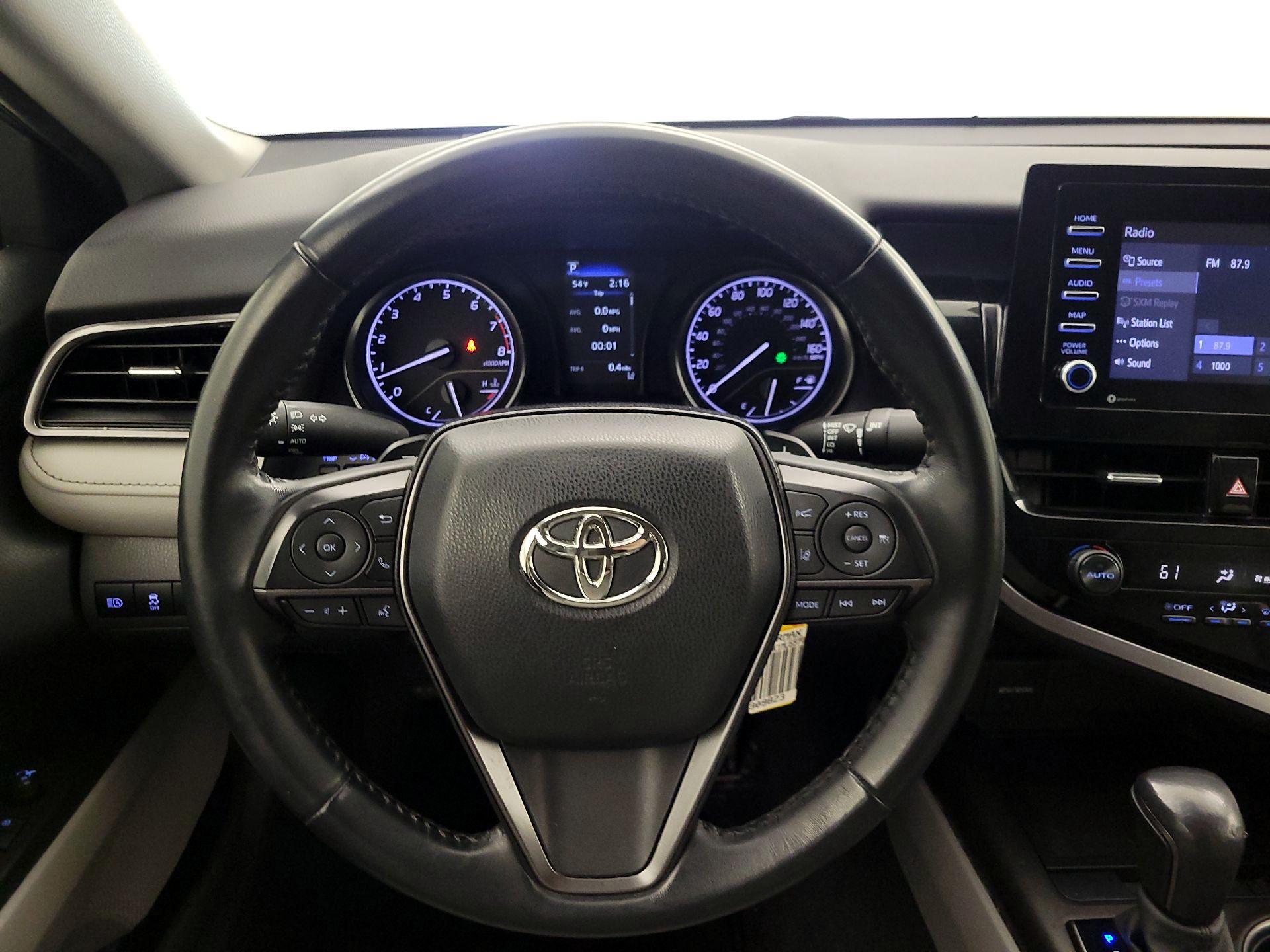 Thumbnail: 2021 Toyota Camry - 10