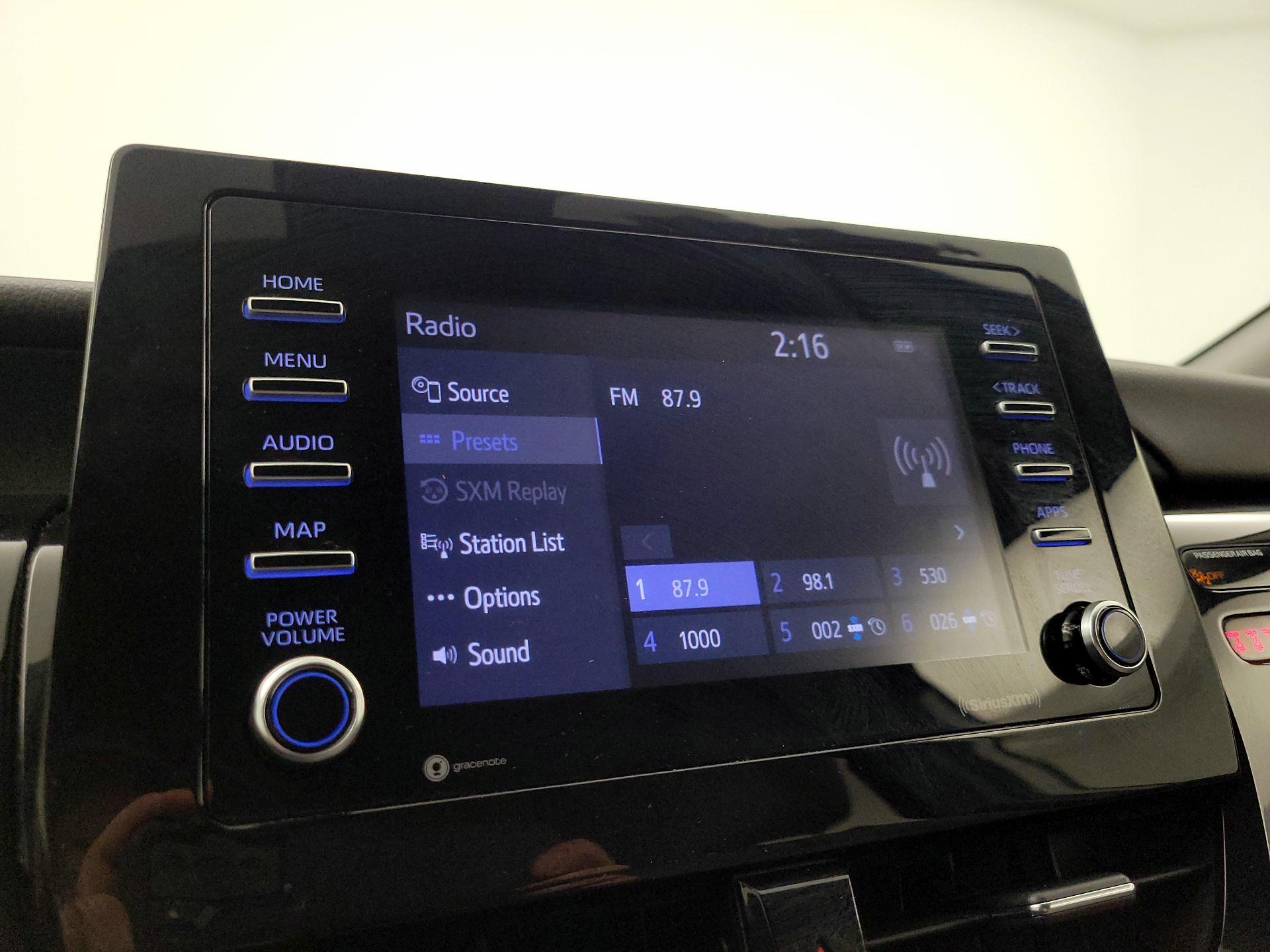 Thumbnail: 2021 Toyota Camry - 15