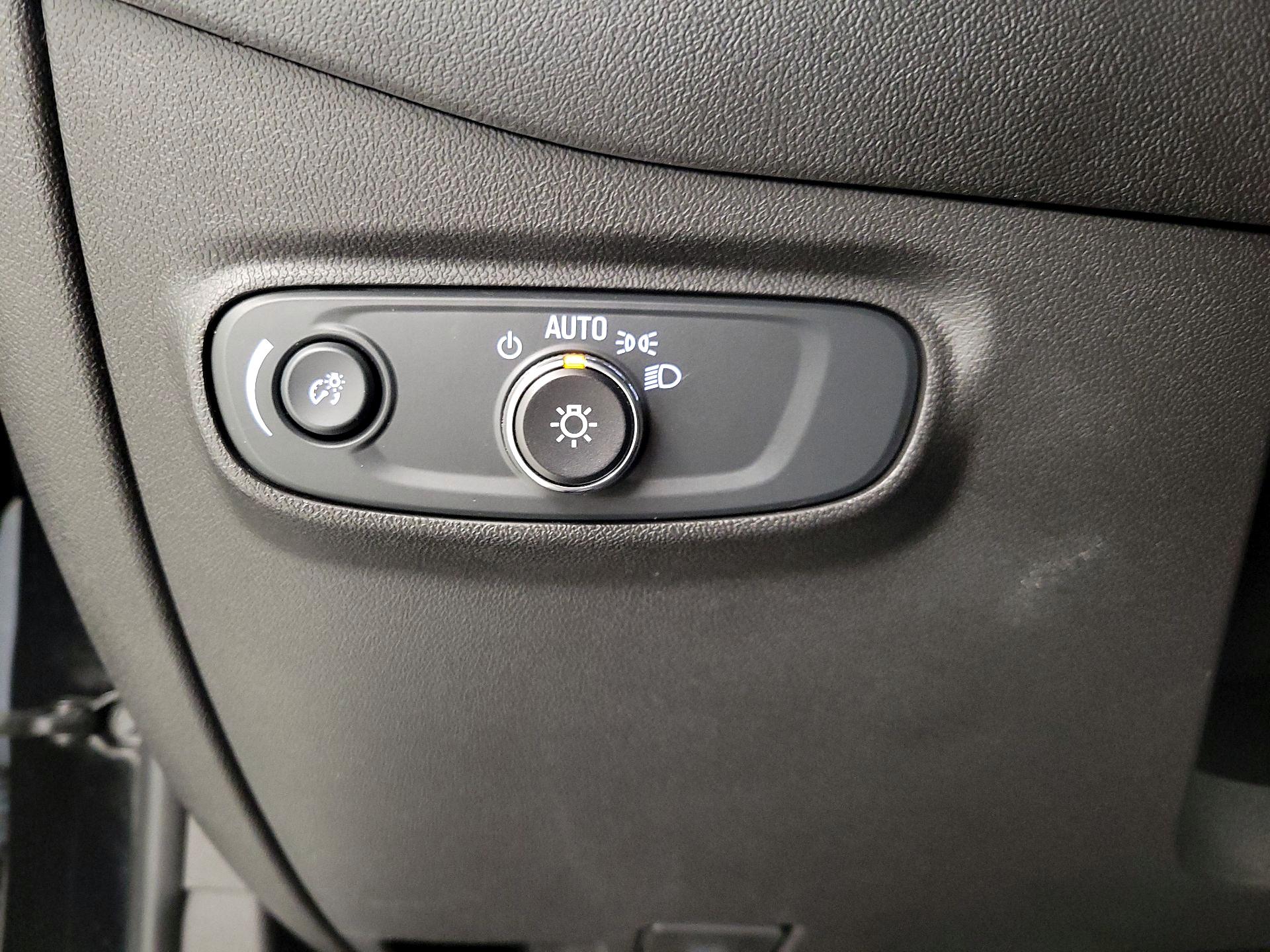 Thumbnail: 2024 Chevrolet Equinox - 13