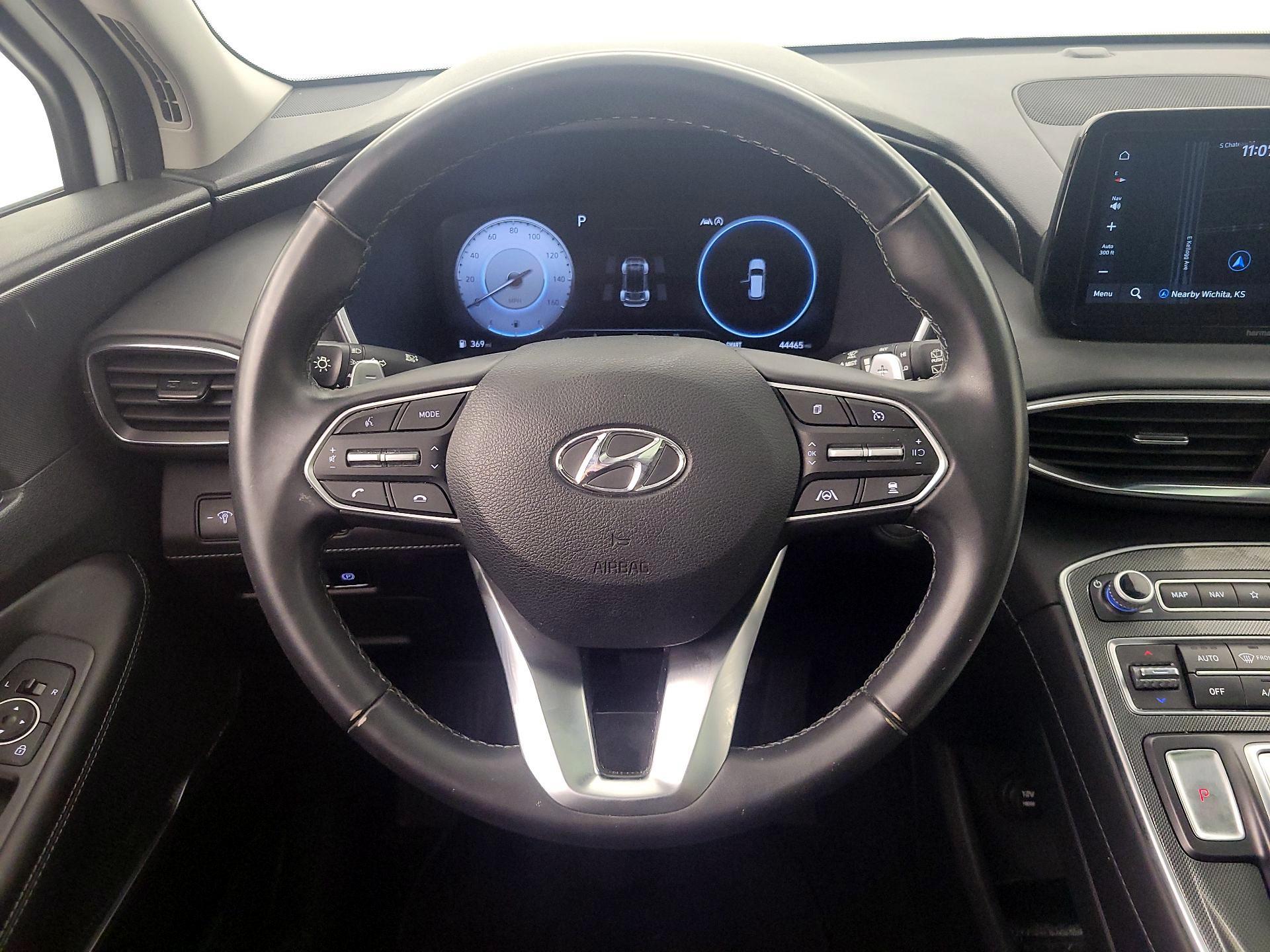 Thumbnail: 2023 Hyundai Santa Fe - 10