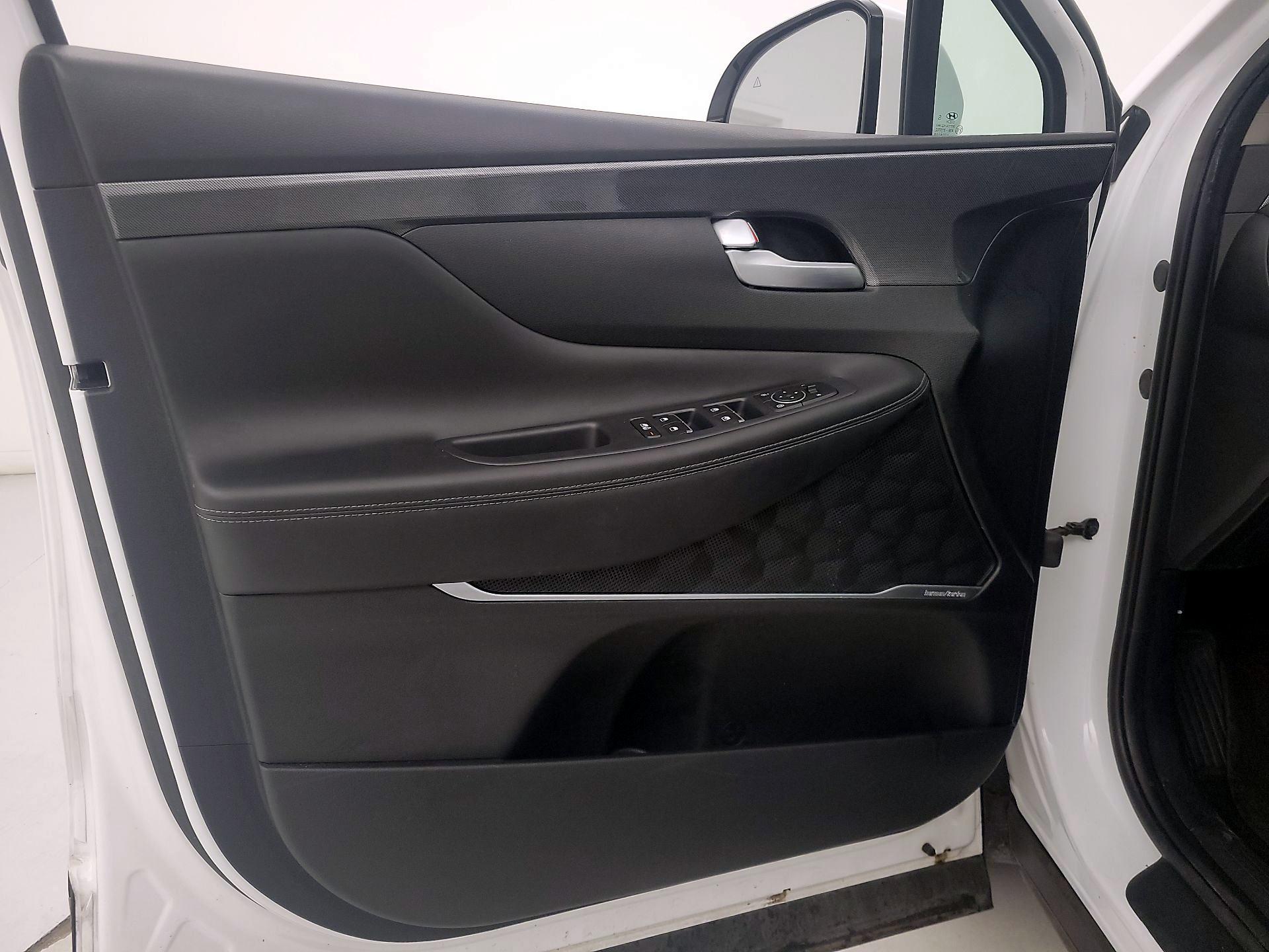 Thumbnail: 2023 Hyundai Santa Fe - 12