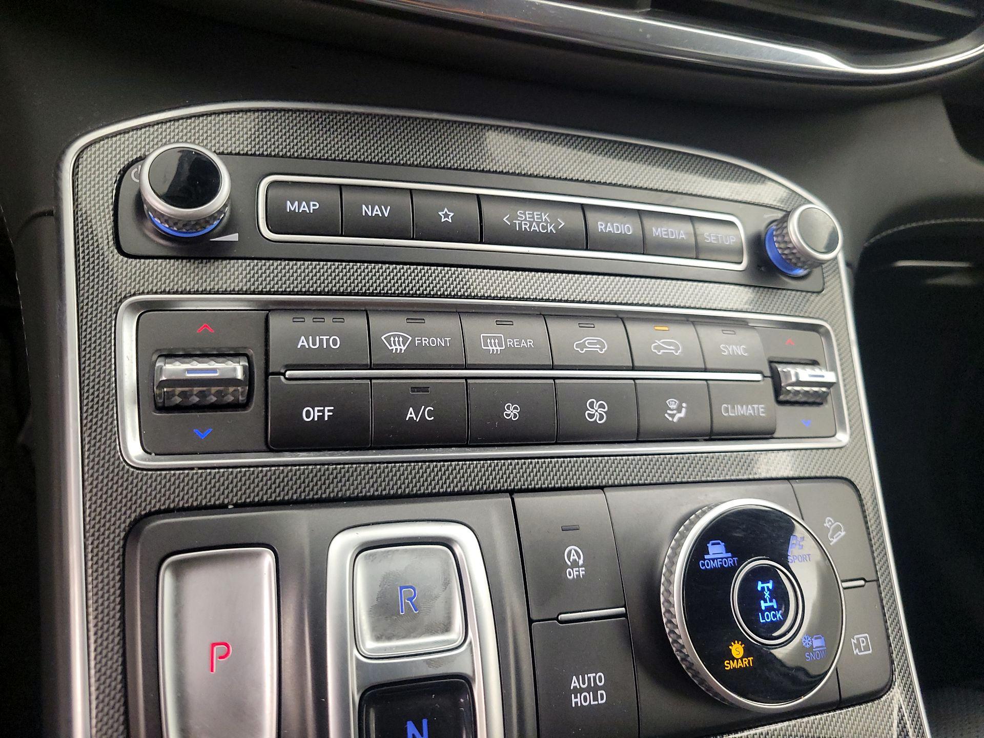 Thumbnail: 2023 Hyundai Santa Fe - 17