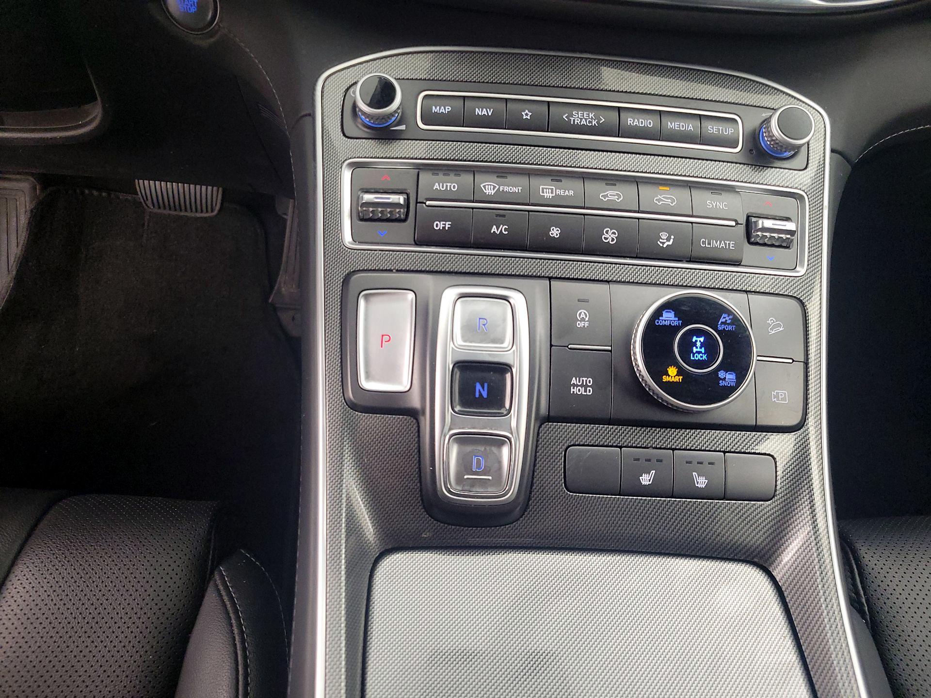 Thumbnail: 2023 Hyundai Santa Fe - 18