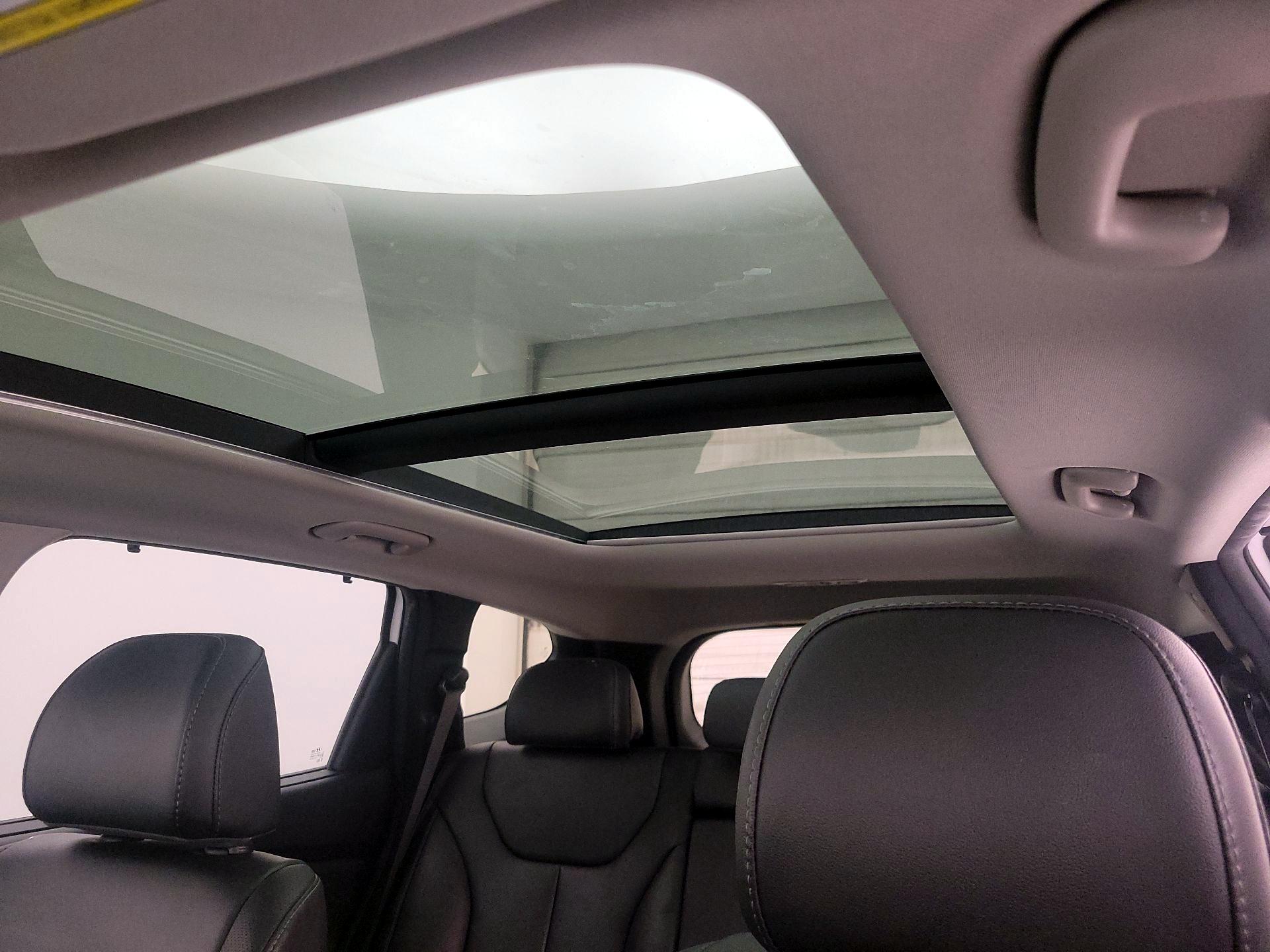 Thumbnail: 2023 Hyundai Santa Fe - 20