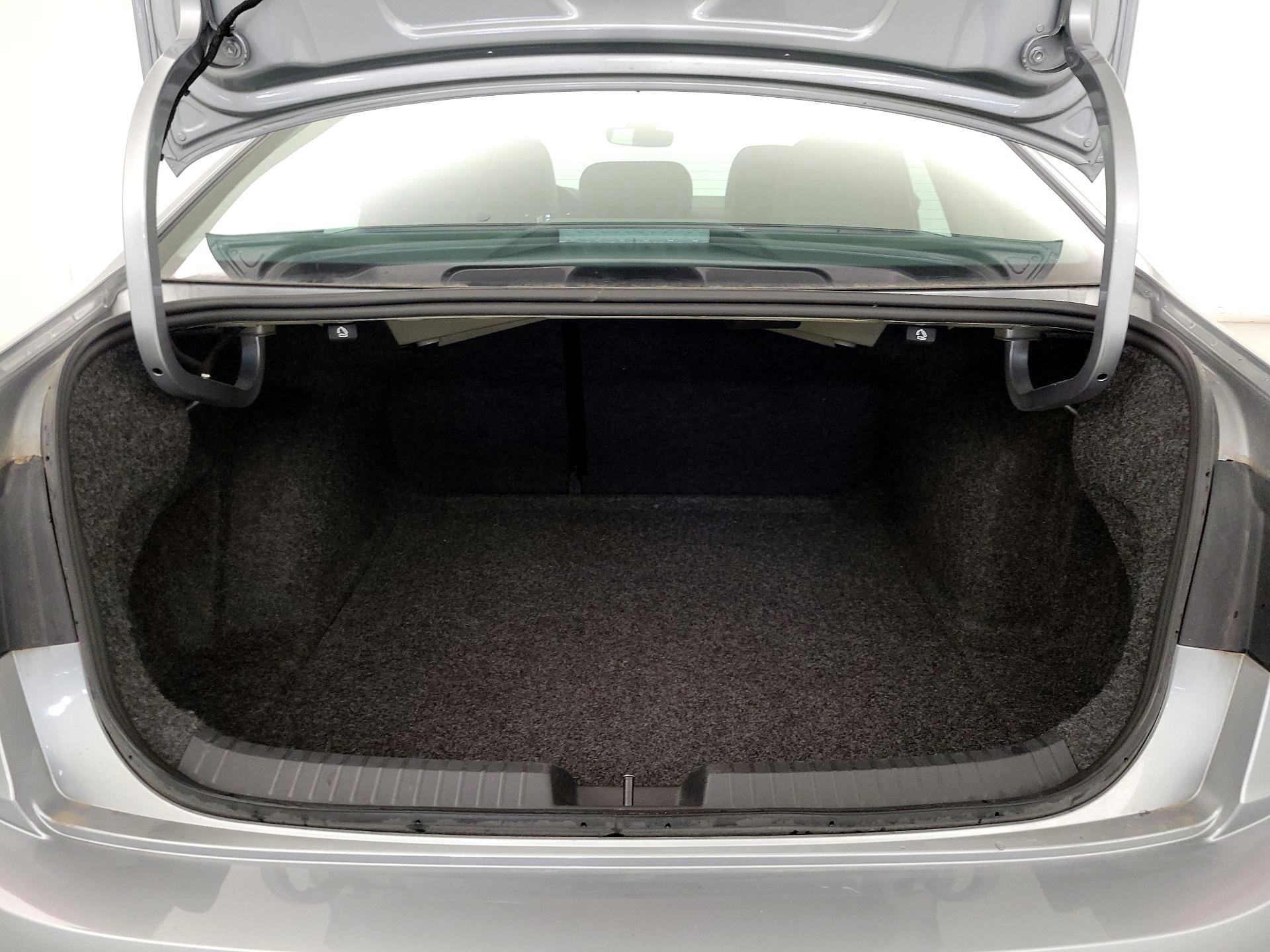 Thumbnail: 2024 Volkswagen Jetta - 20