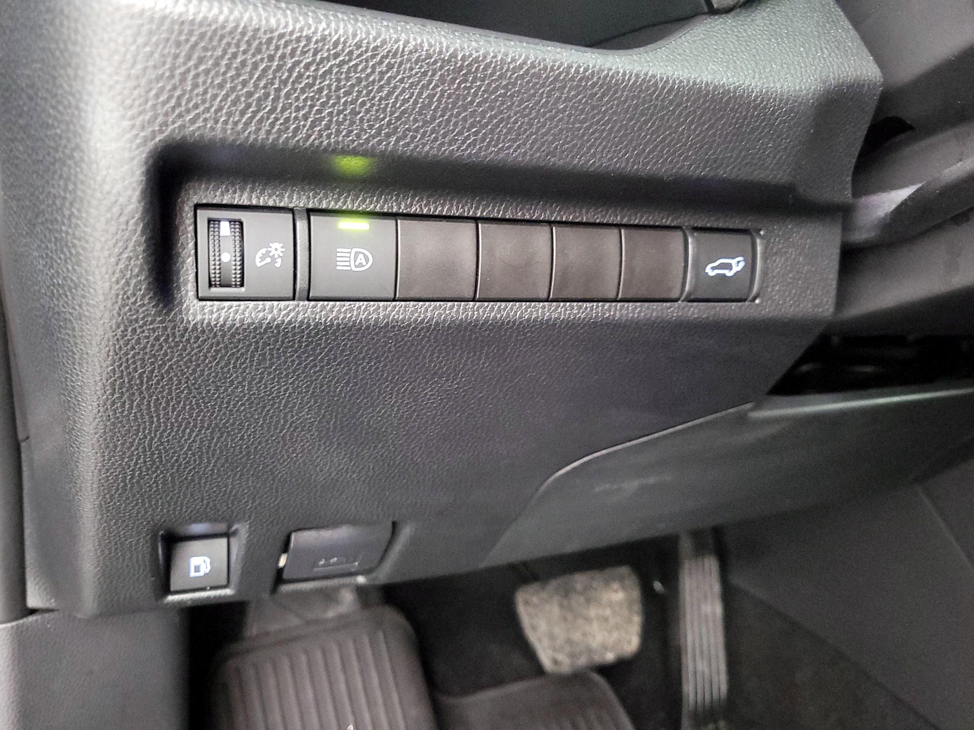 Thumbnail: 2024 Toyota RAV4 - 13