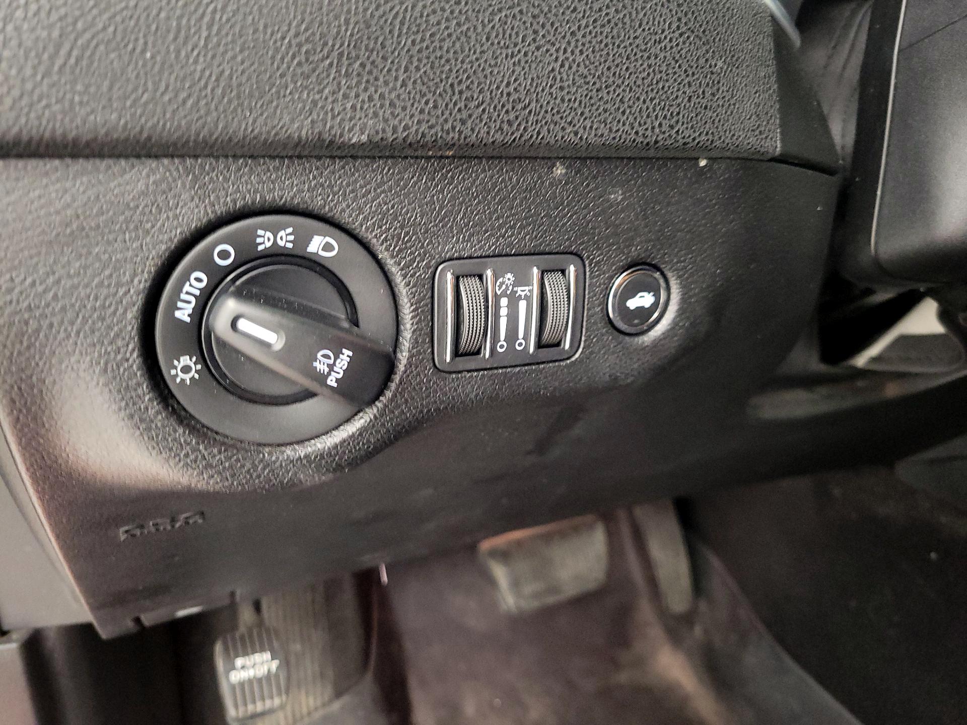 Thumbnail: 2021 Dodge Charger - 13