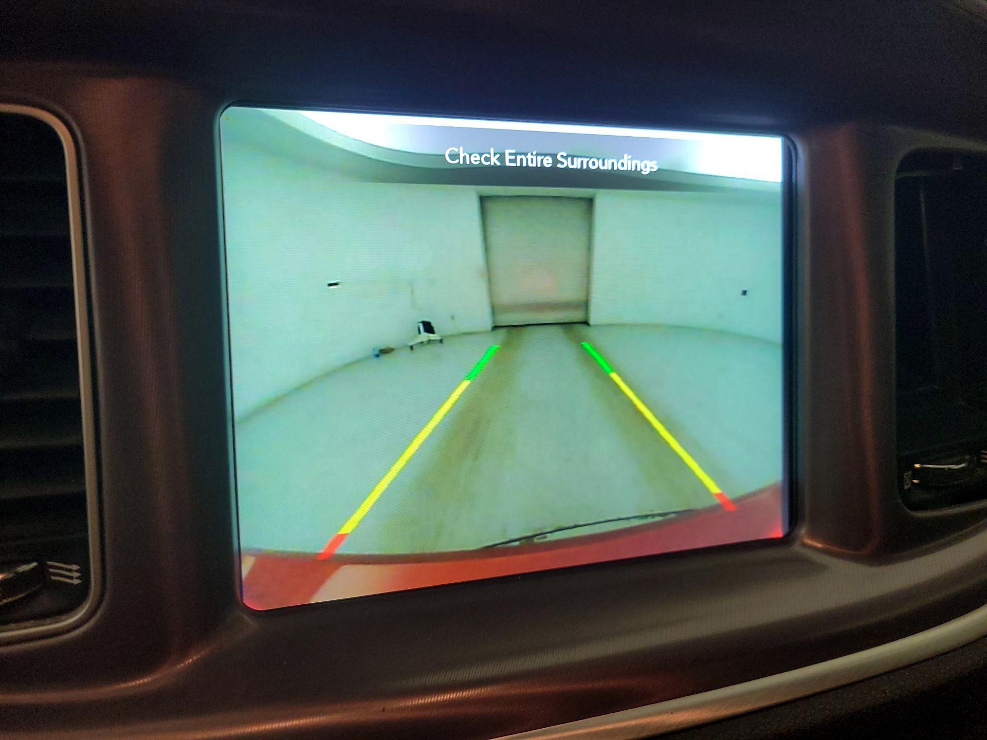 Thumbnail: 2021 Dodge Charger - 14