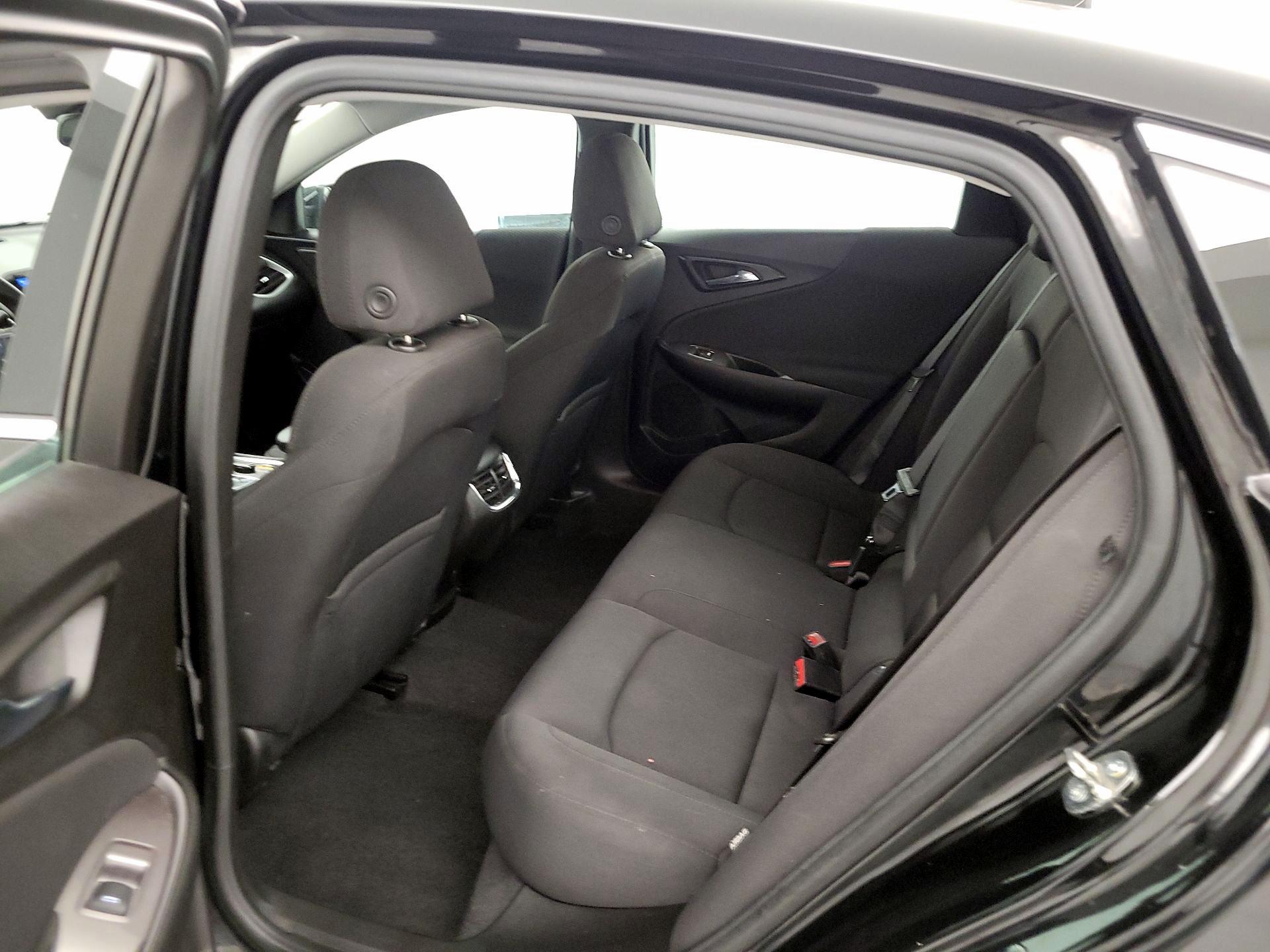 Thumbnail: 2022 Chevrolet Malibu - 19