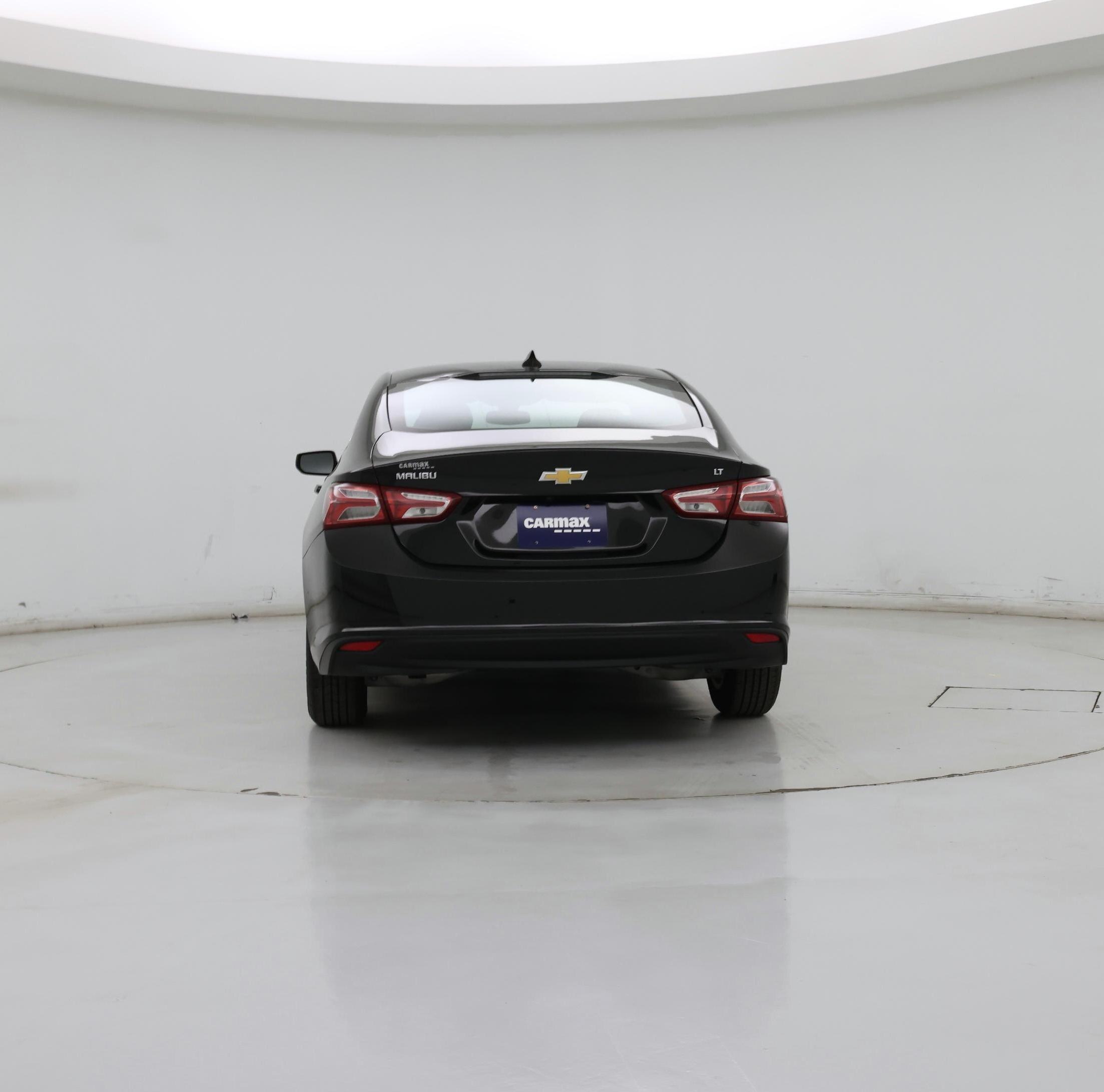 Thumbnail: 2022 Chevrolet Malibu - 6