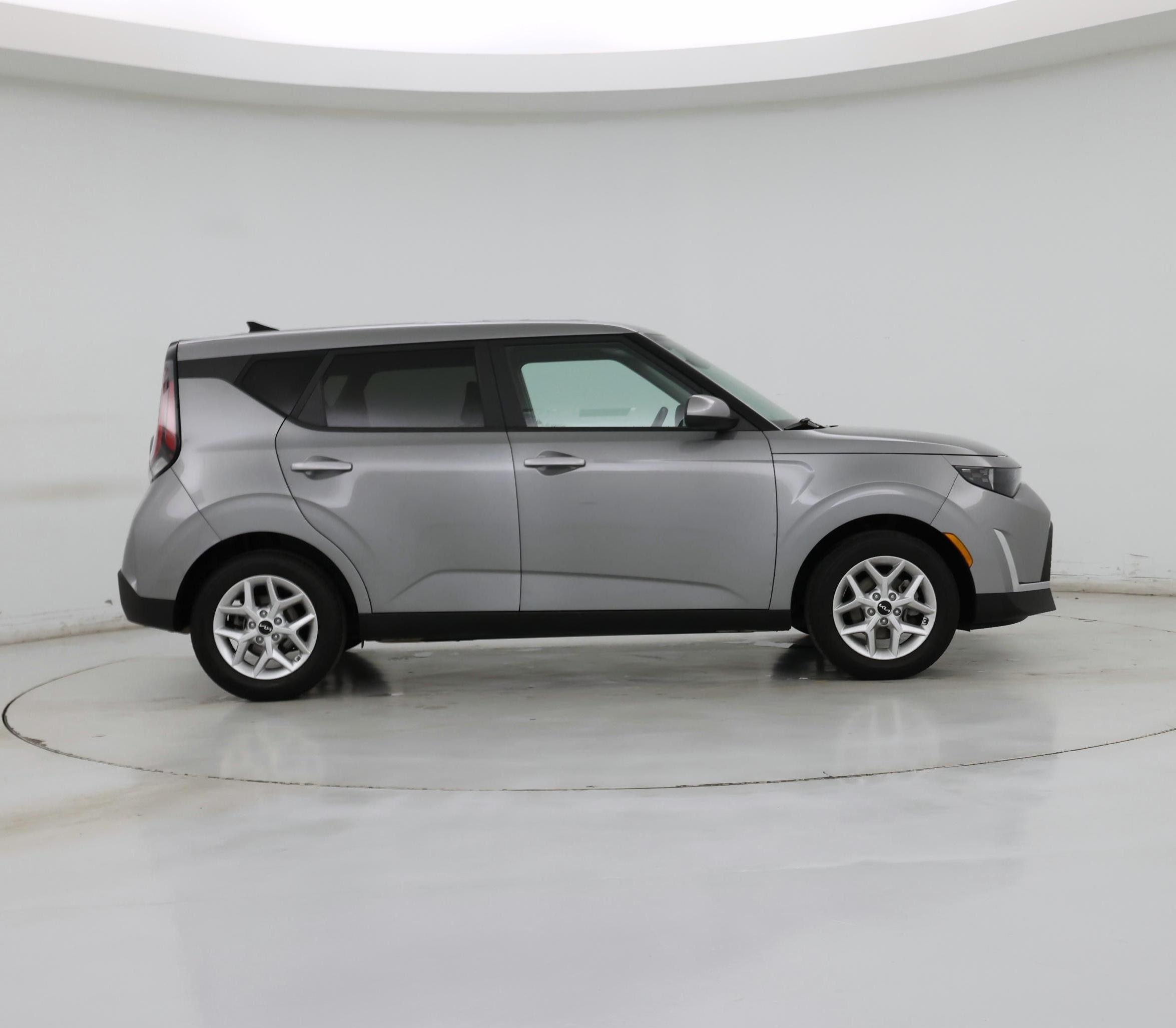 Thumbnail: 2023 Kia Soul - 7