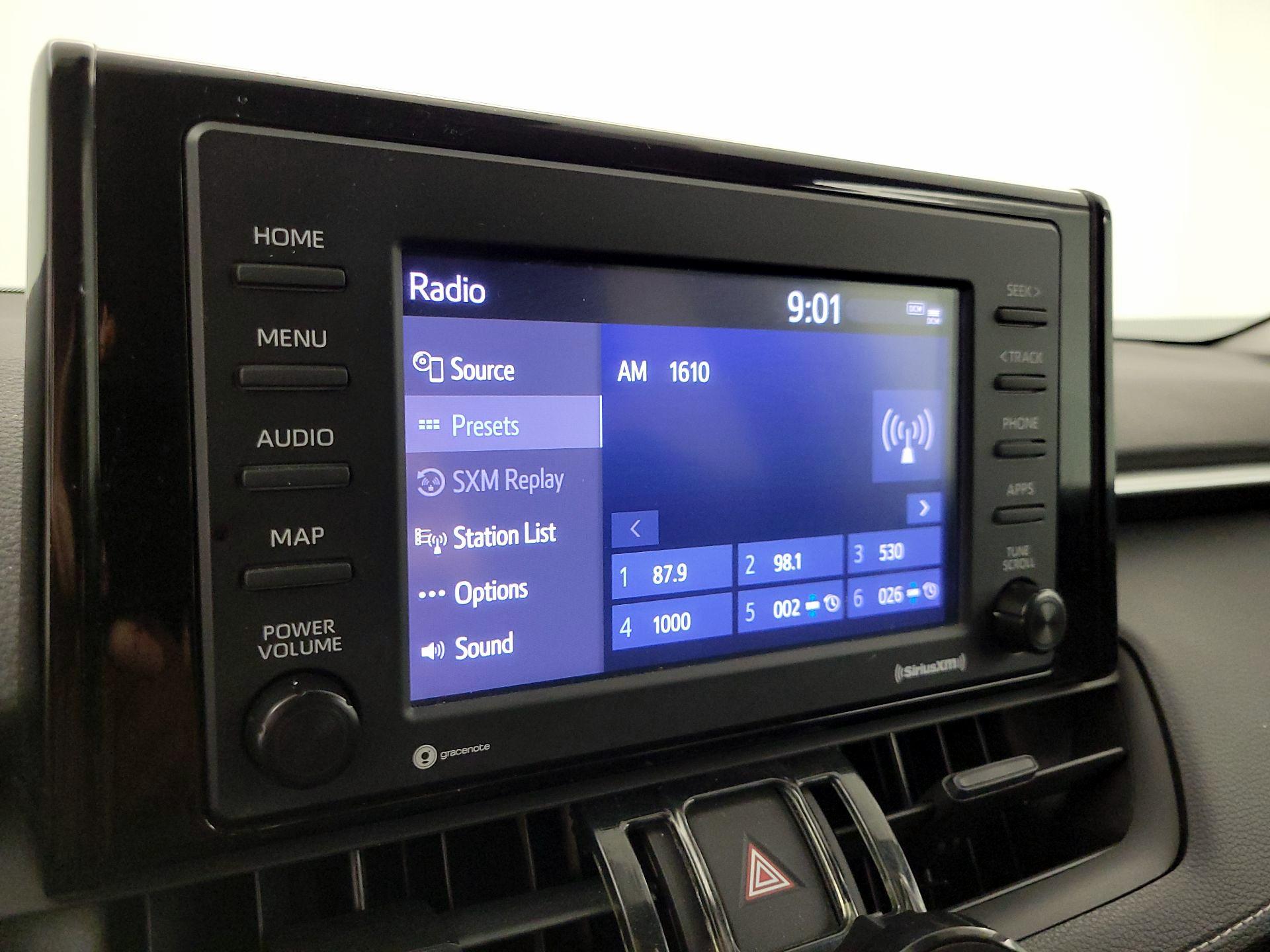 Thumbnail: 2021 Toyota RAV4 - 14