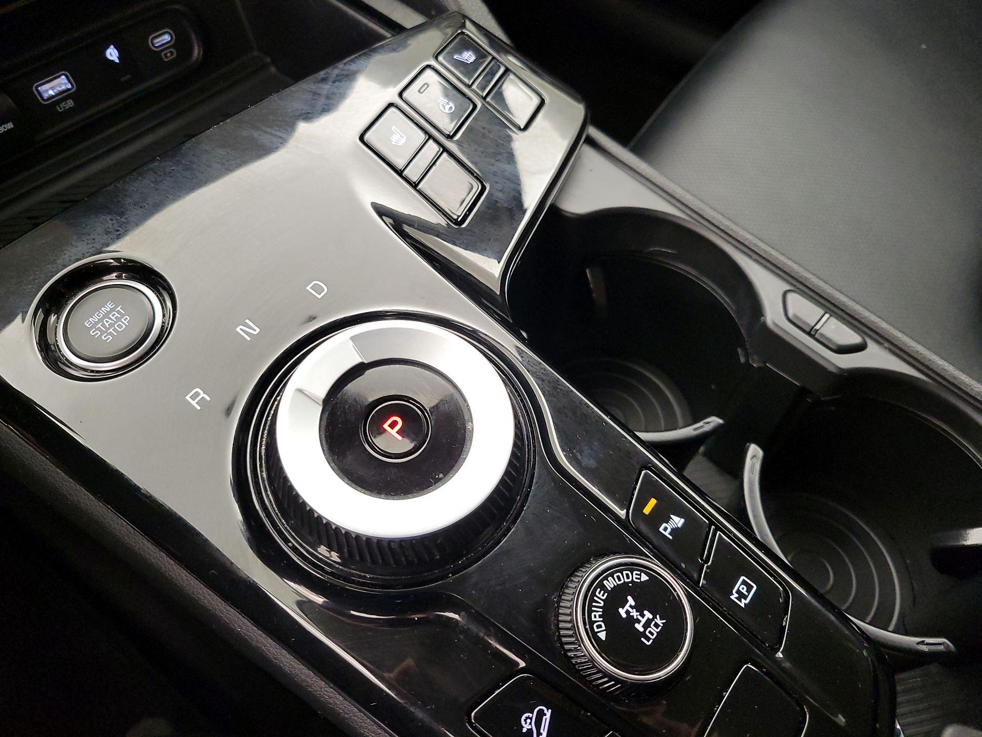 Thumbnail: 2023 Kia Sportage - 18